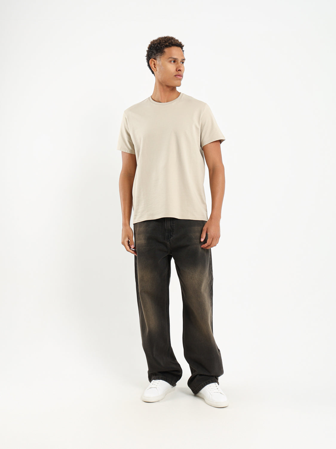 Basic Relaxed Fit T-Shirt - Outlet