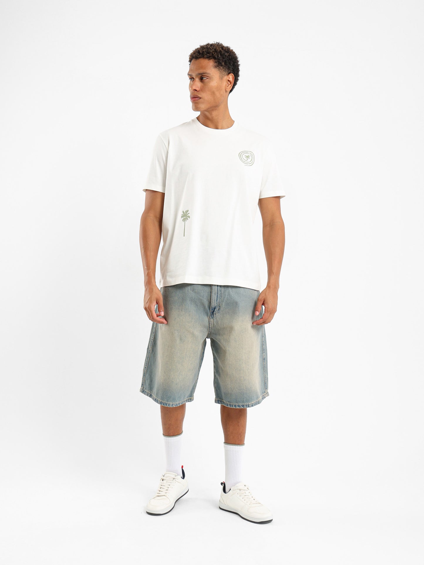 Serial Break Graphic T-Shirt