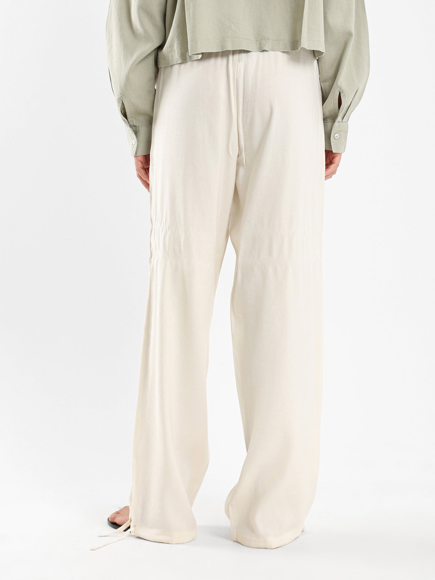 Linen-Blend Pants with Side Pockets