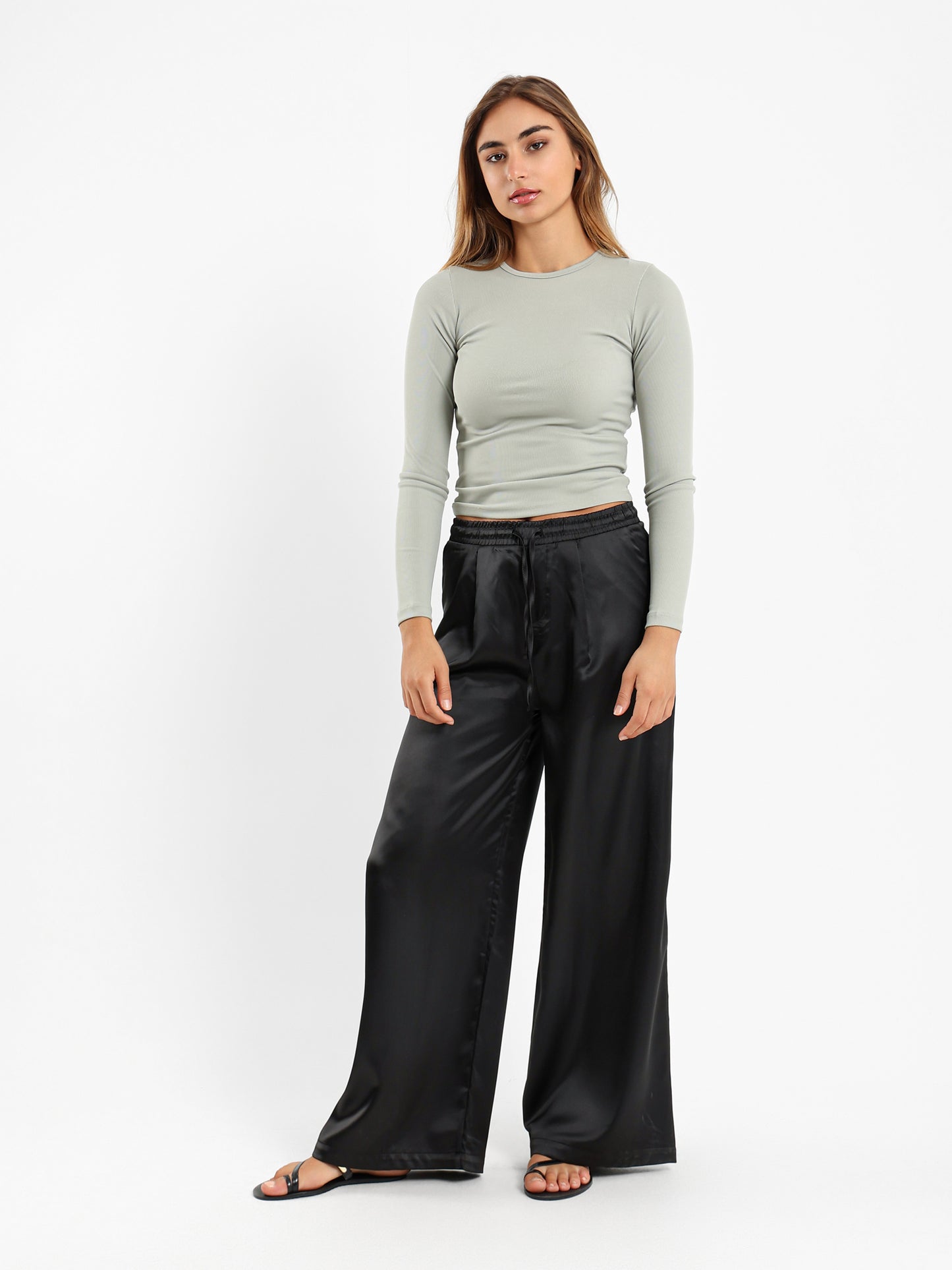 Fitted Basic T-Shirt