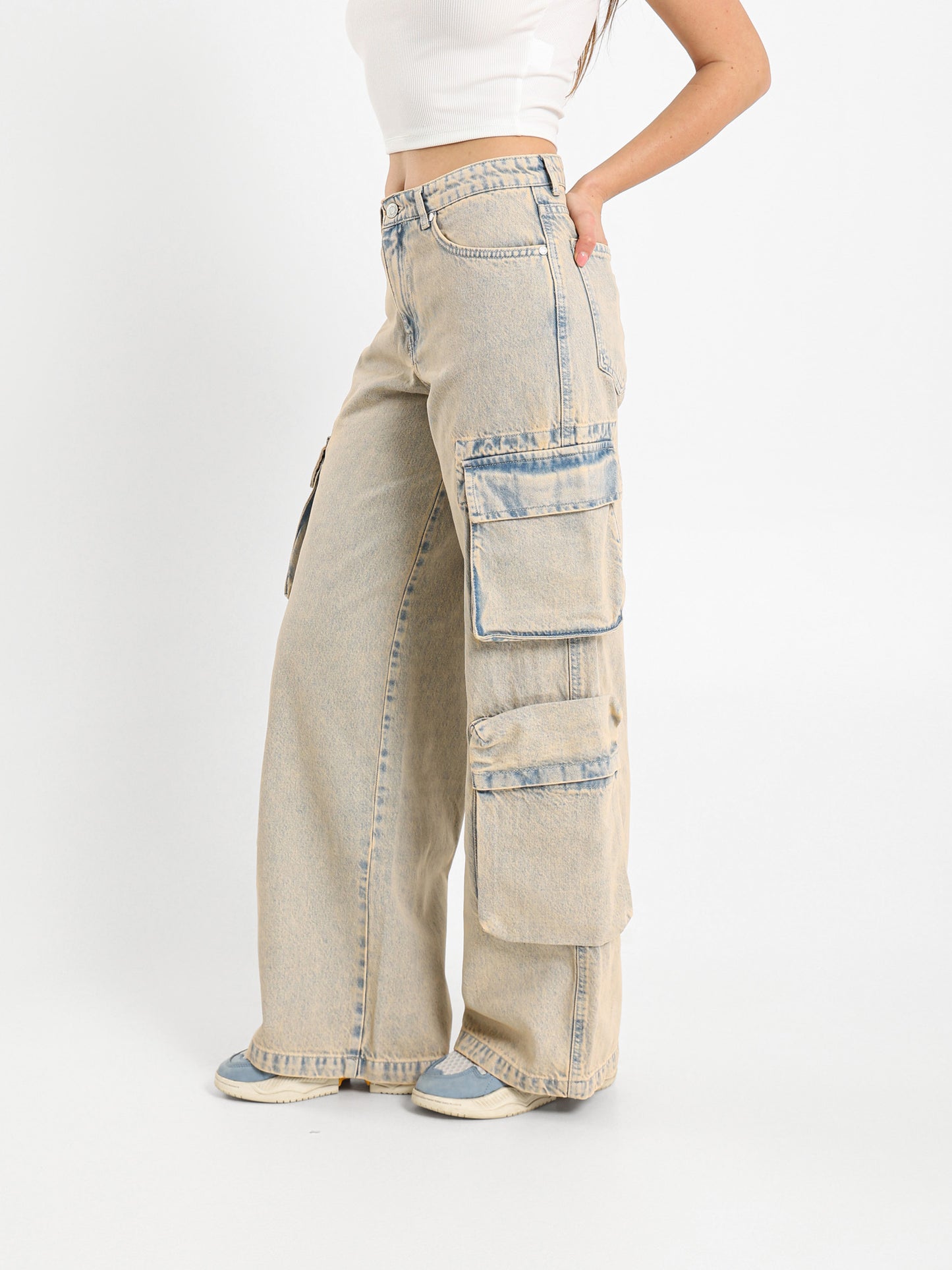 Extreme Wide Leg Cargo Jeans
