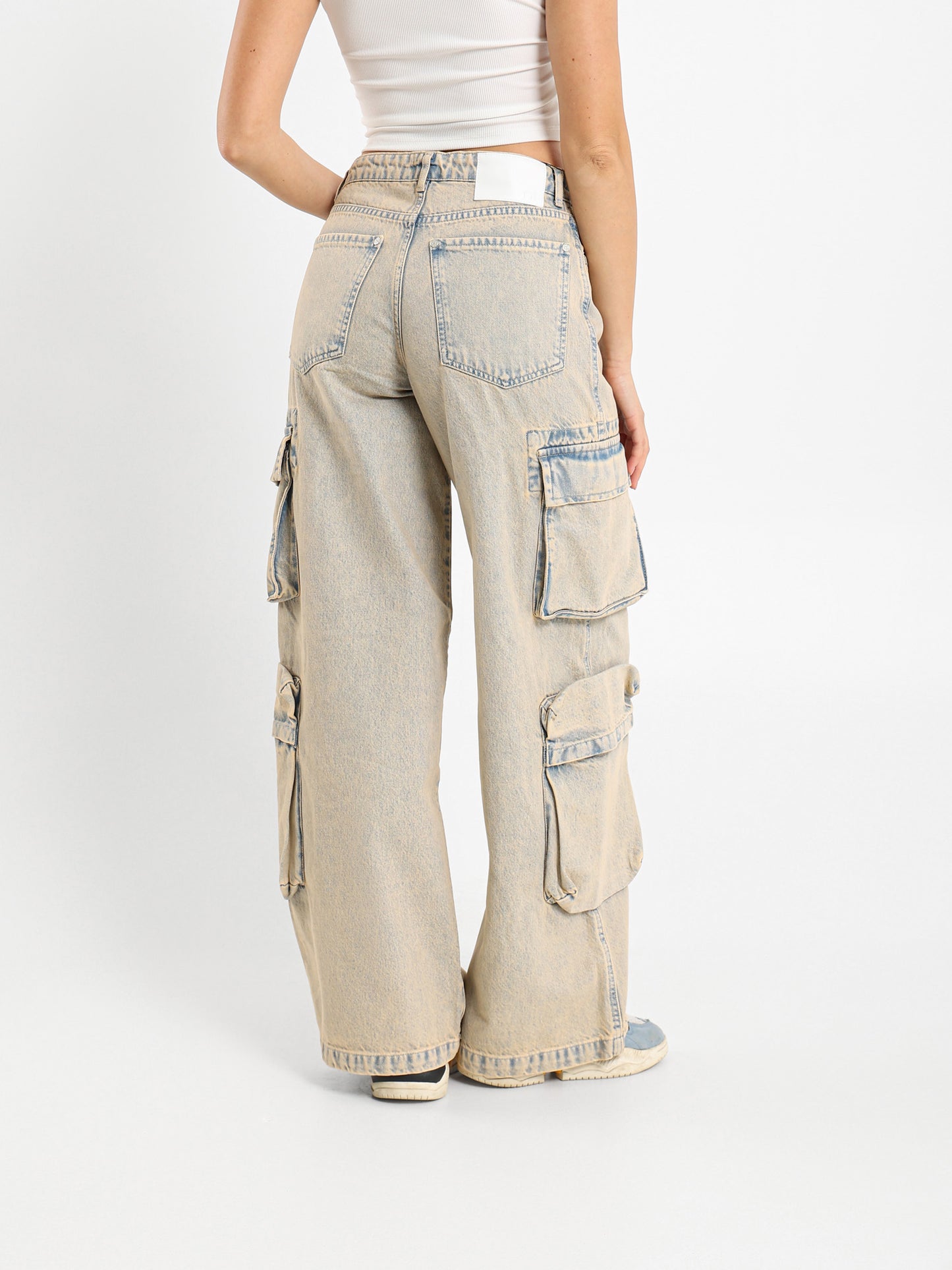 Extreme Wide Leg Cargo Jeans