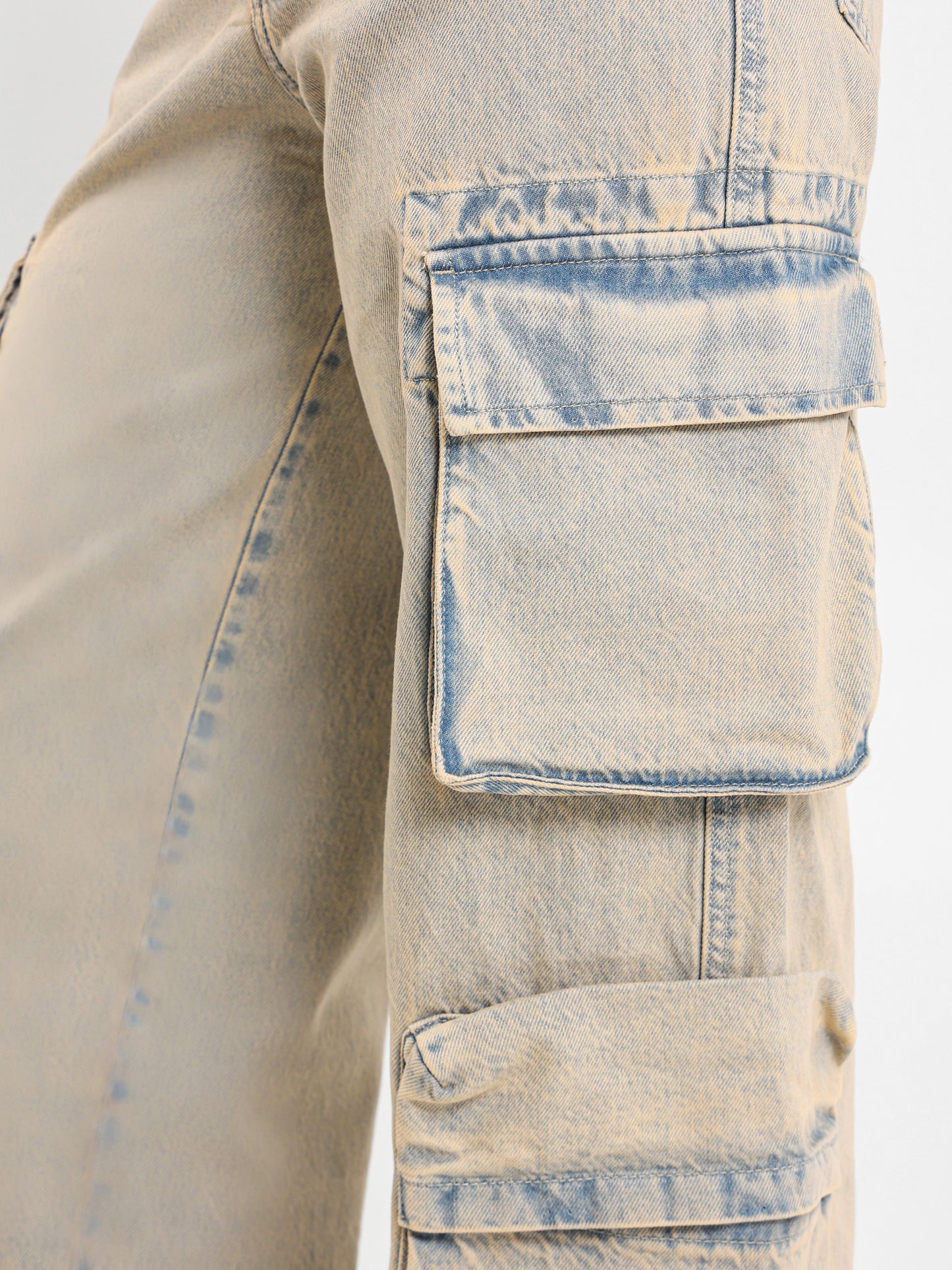 Extreme Wide Leg Cargo Jeans