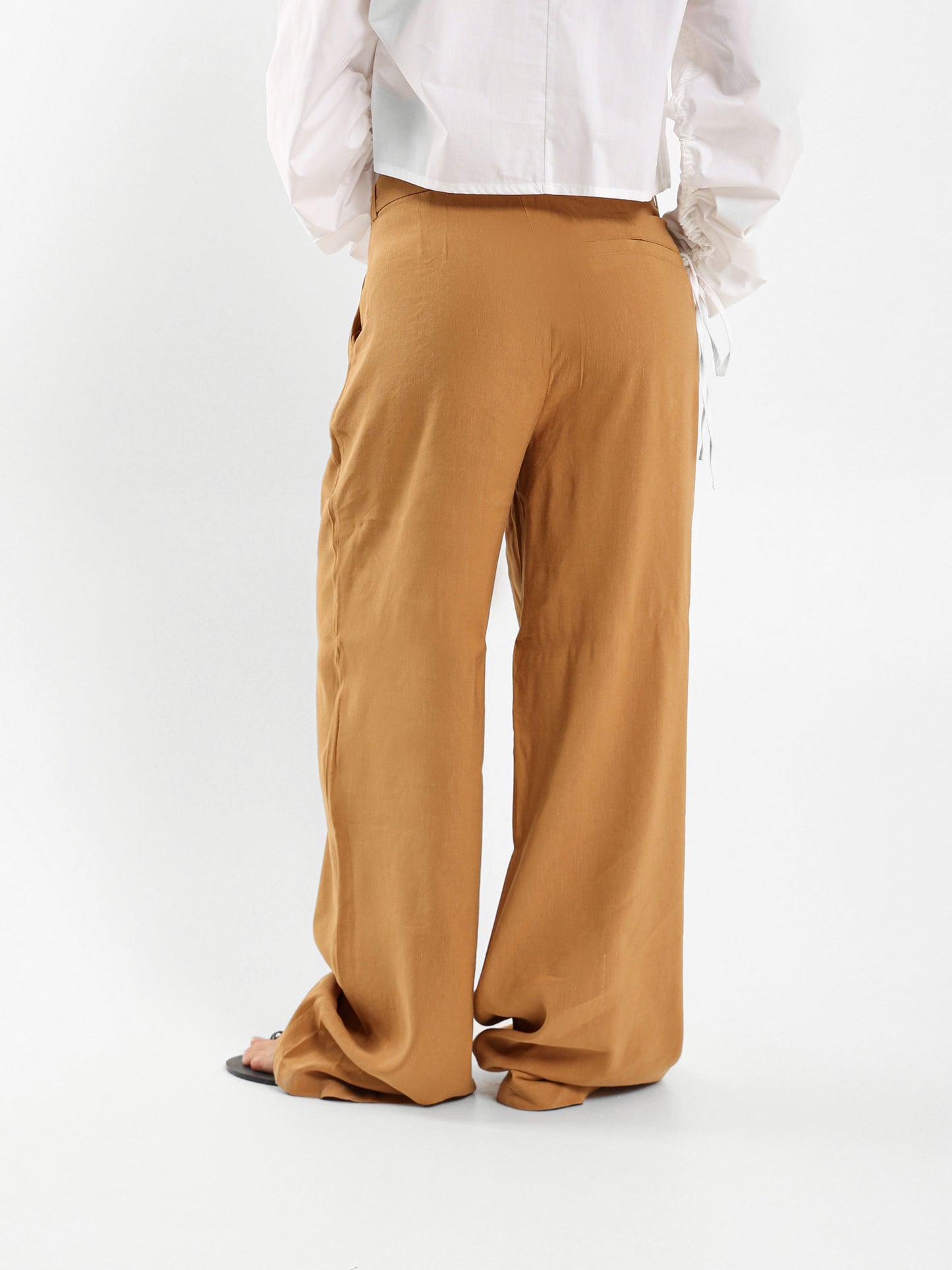 Wide Leg Front Pleated Pants