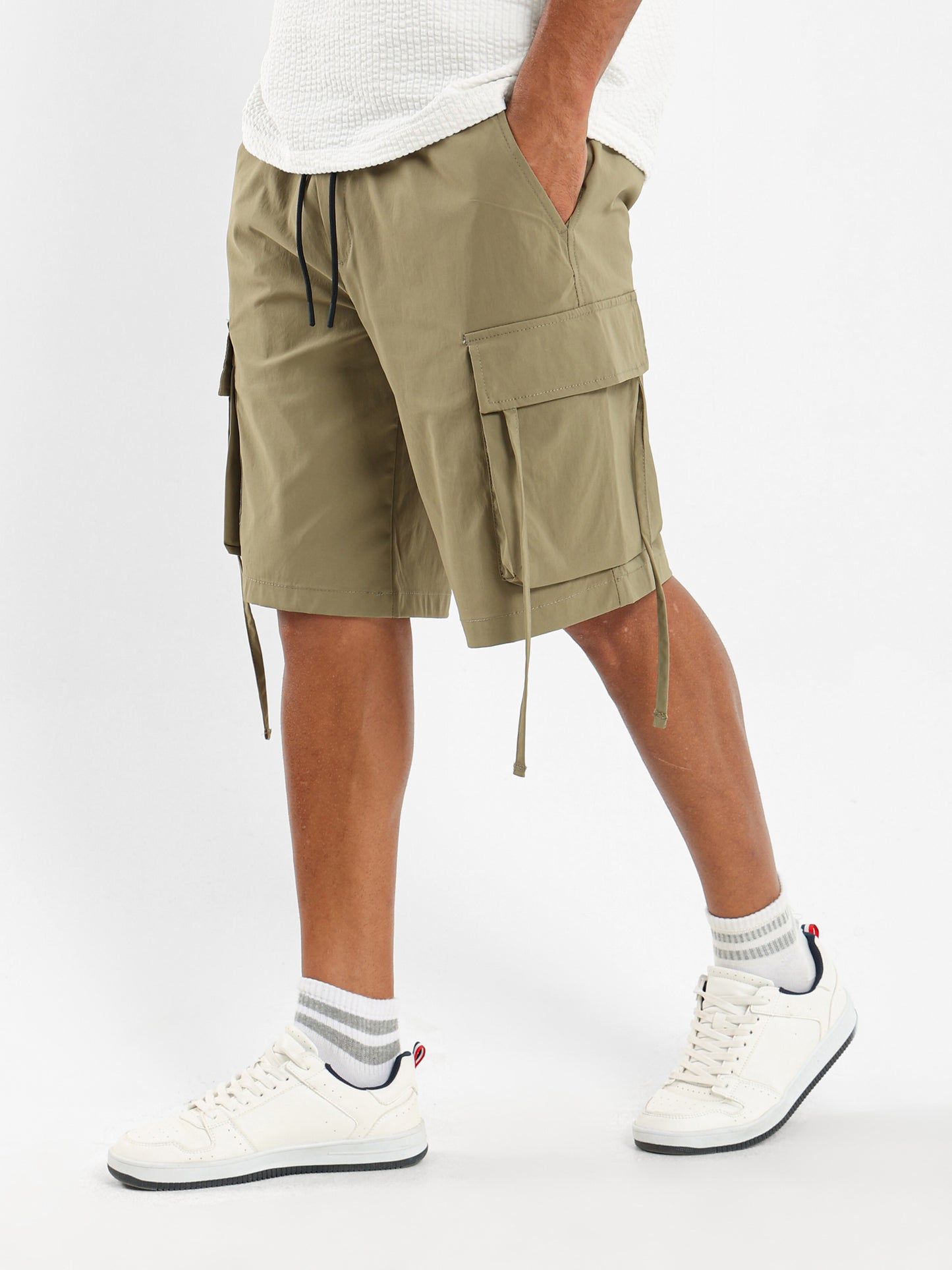 Relaxed Fit Cargo Shorts