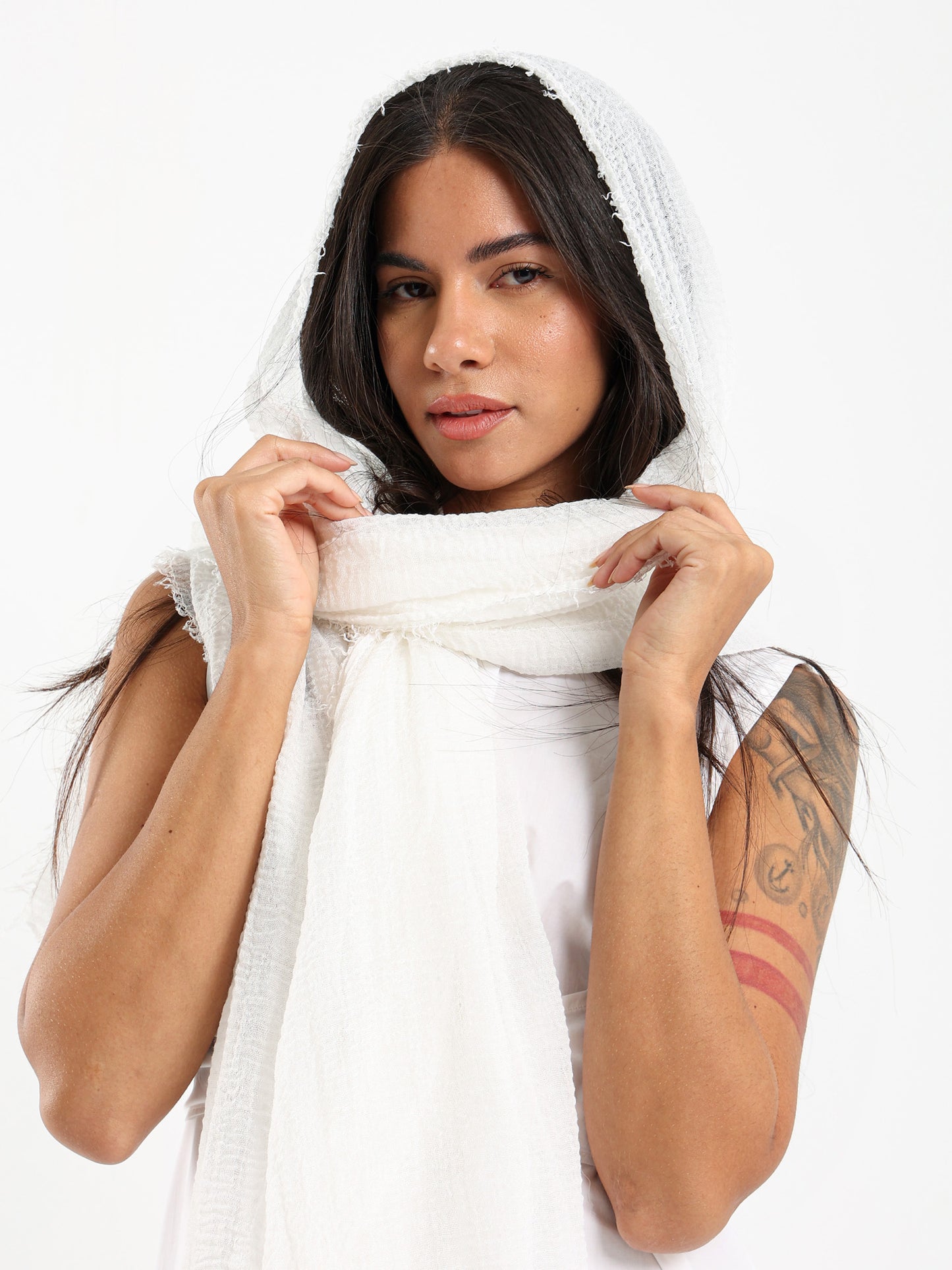 Textured Lightweight Scarf