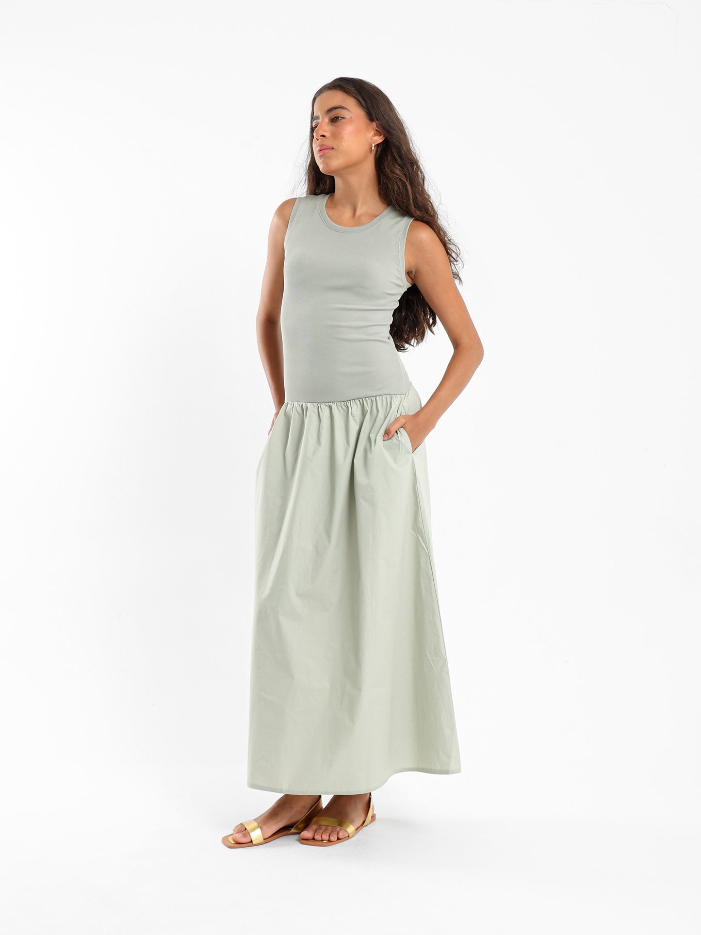 Sleeveless Low-Waist Maxi Dress