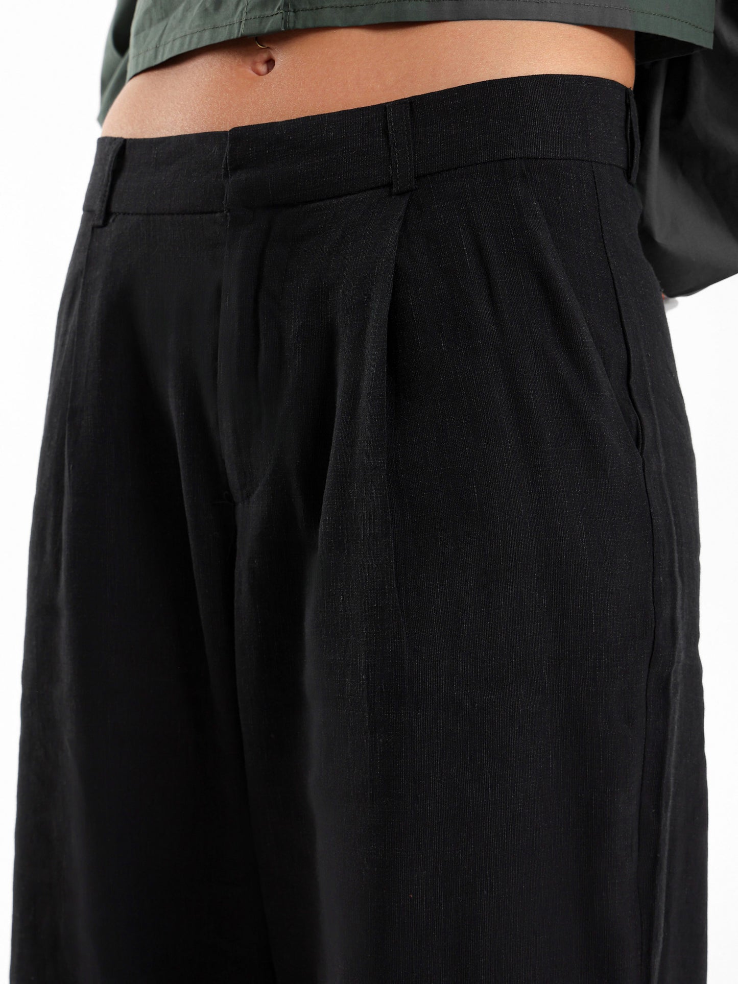 Wide Leg Front Pleated Pants