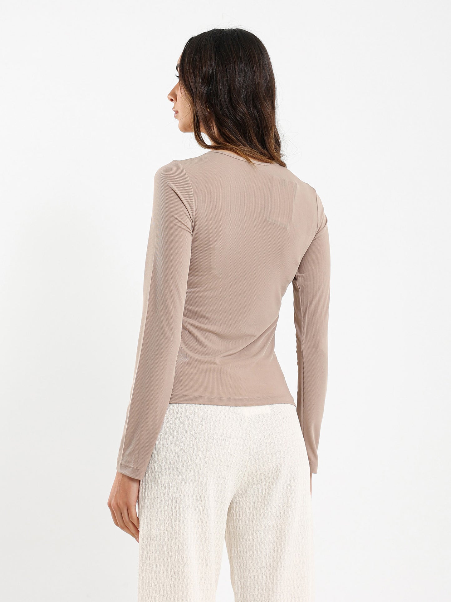 Ribbed Long Sleeve Fitted Tee