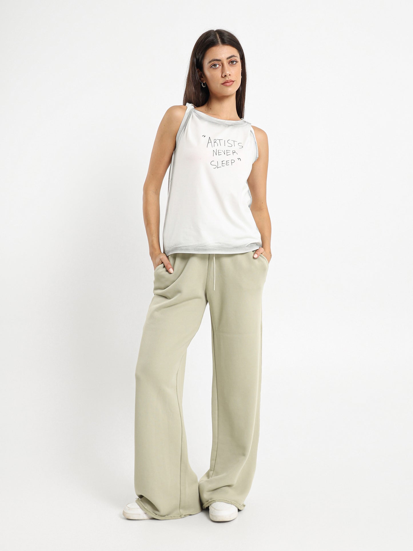 Sprayed Effect Printed Sleeveless Tee