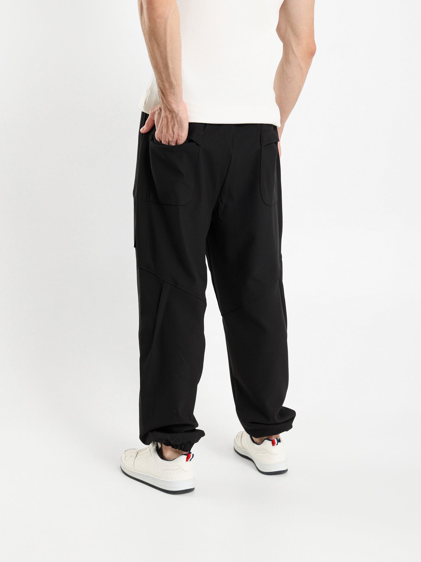 Loose Fit Front Pocket Joggers