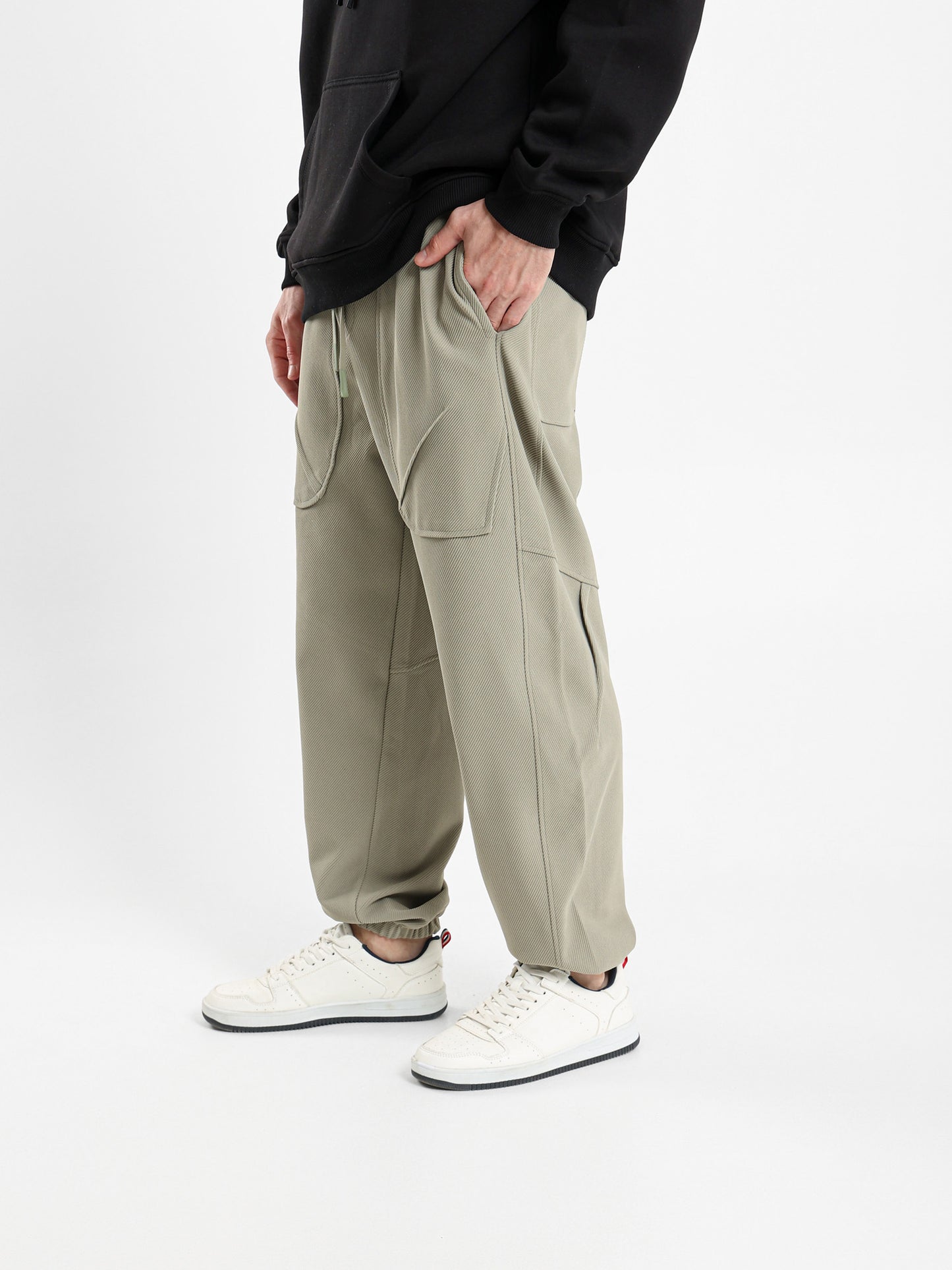 Loose Fit Front Pocket Joggers