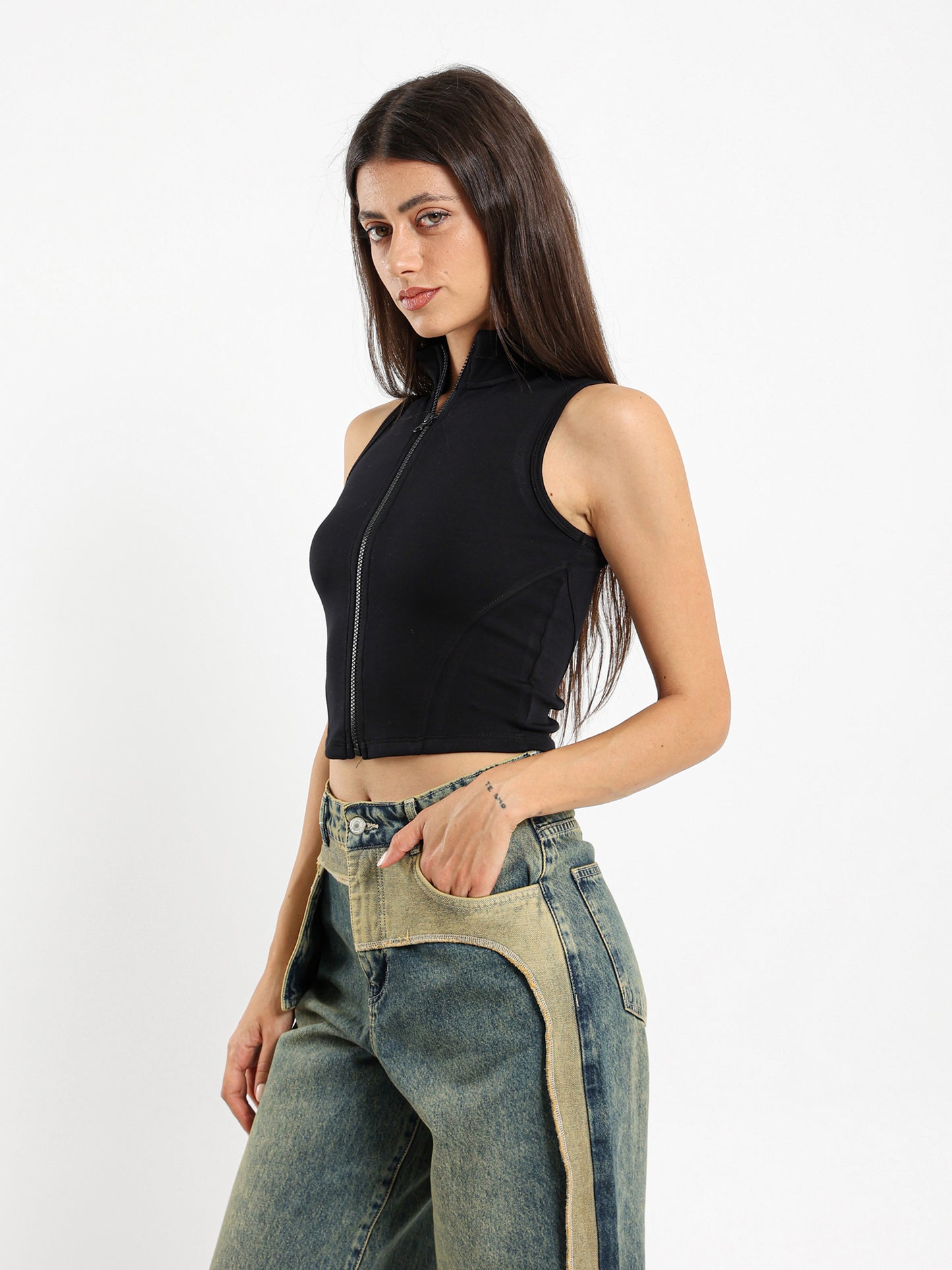 Sleeveless Sporty Zip Up Top