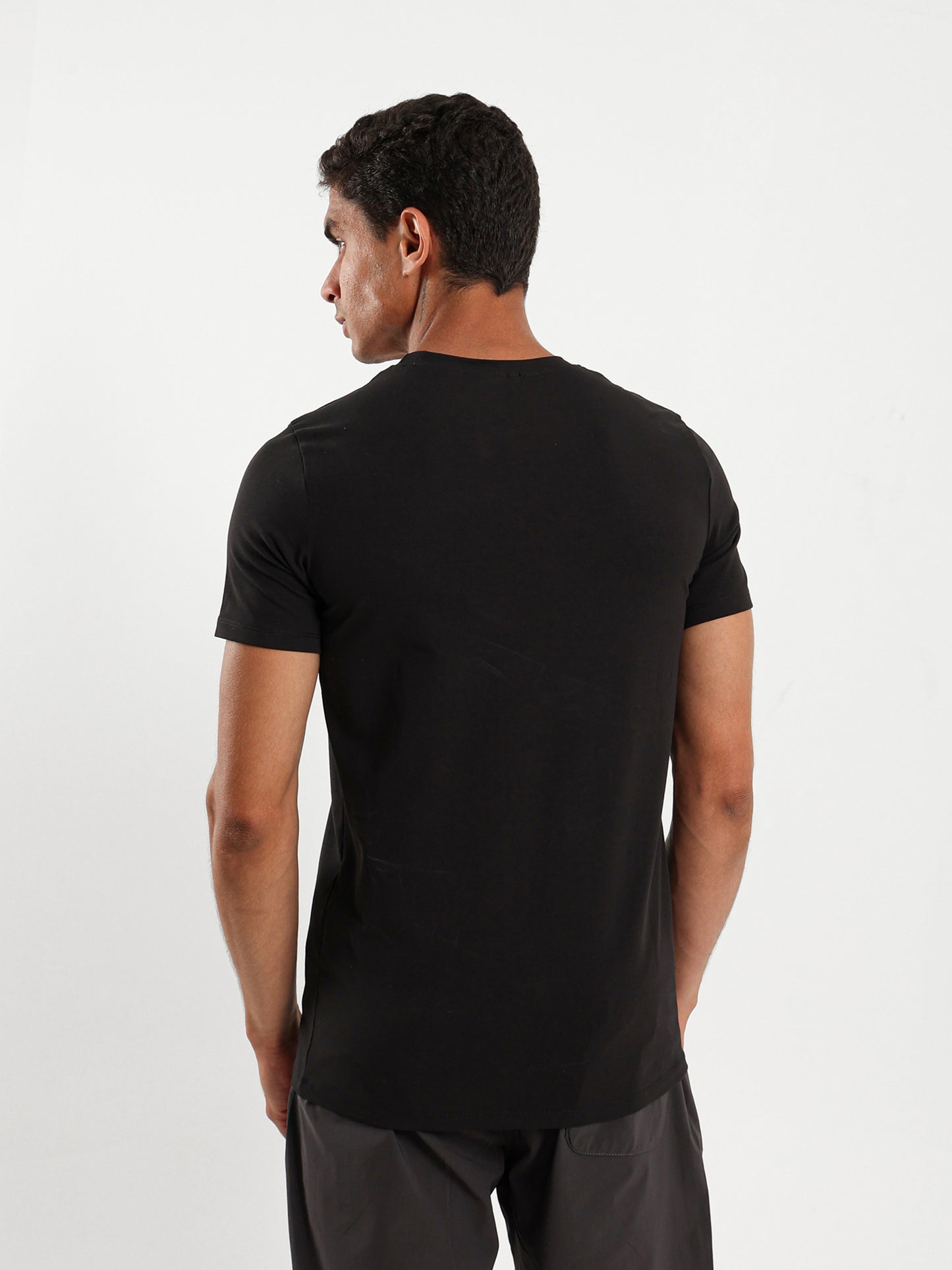 Basic Muscle Fit T-Shirt