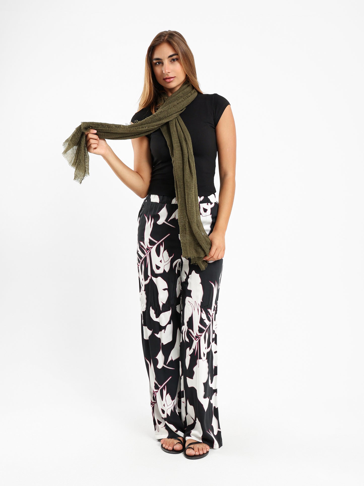 Textured Lightweight Scarf