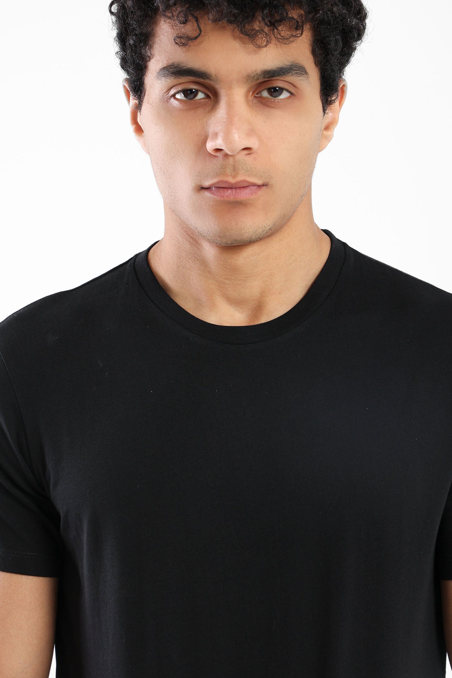 T-Shirt Regular R-Neck - Outlet