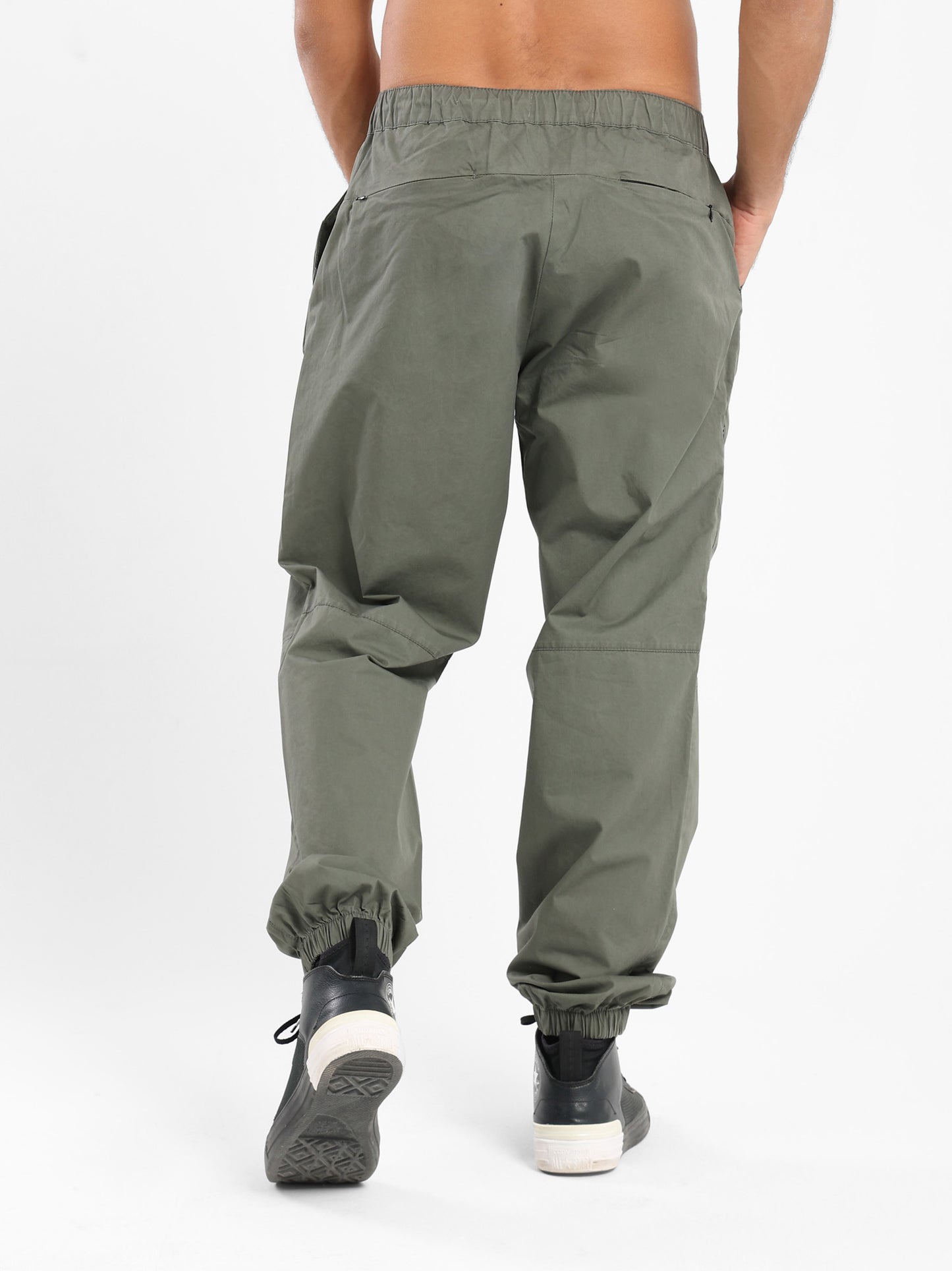 Regular Basic Jogger - Outlet