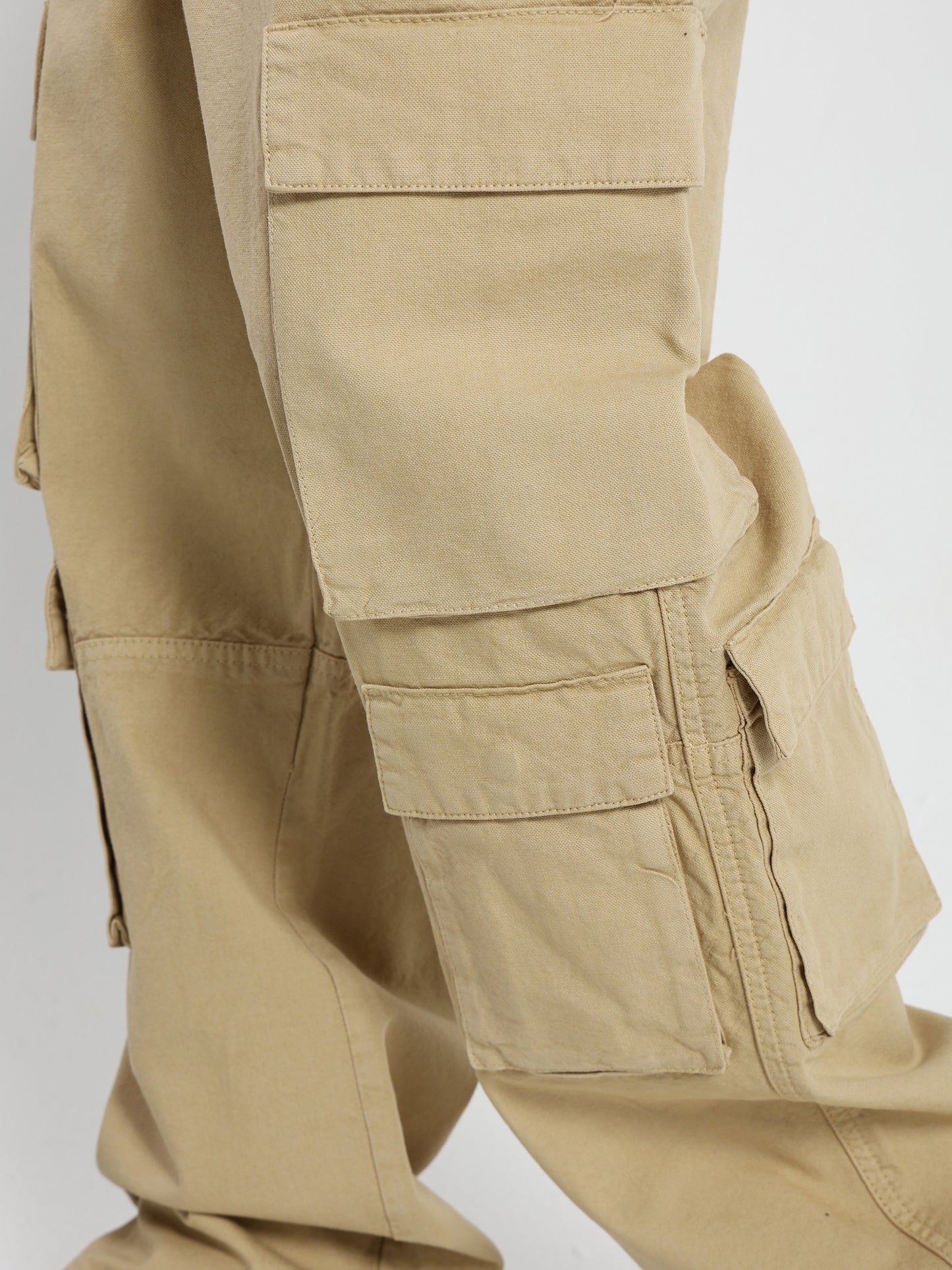 Loose Fit Cargo Pants - Outlet