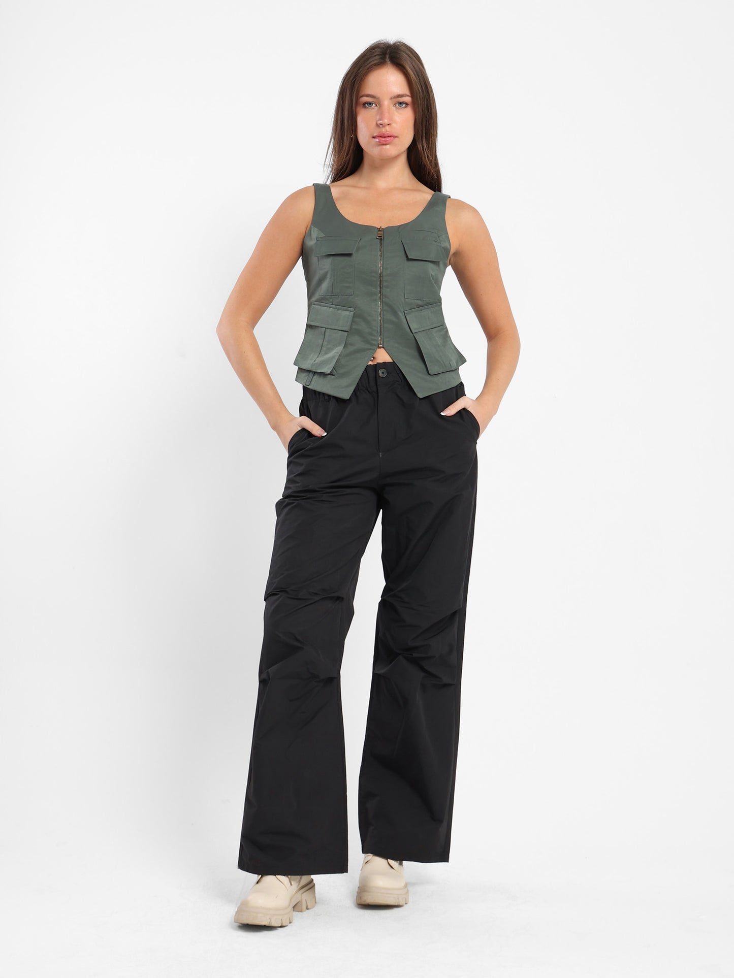 Multi-Pockets Sleeveless Vest
