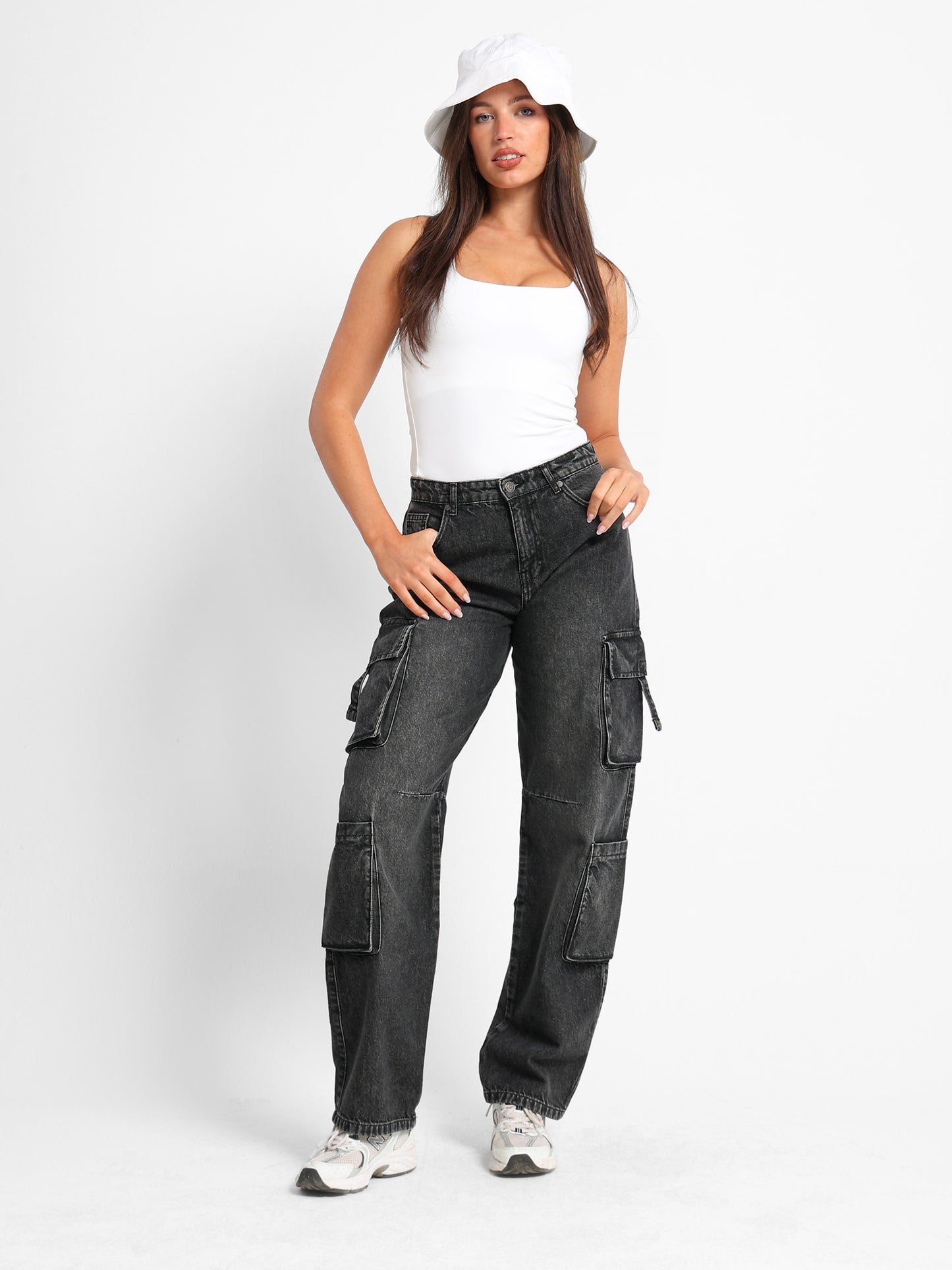 Cargo Jeans with Multiple Pockets