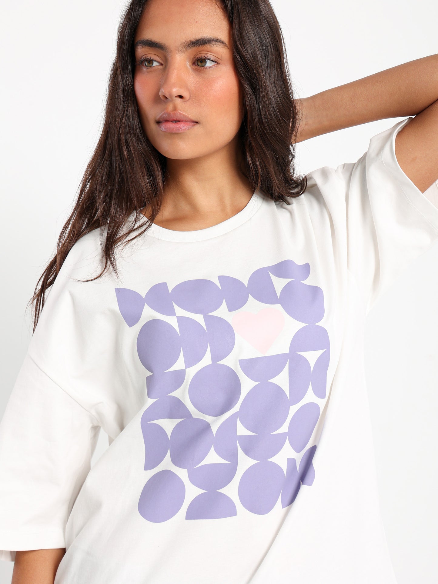 Oversized T-Shirt Love Is All We Need Print