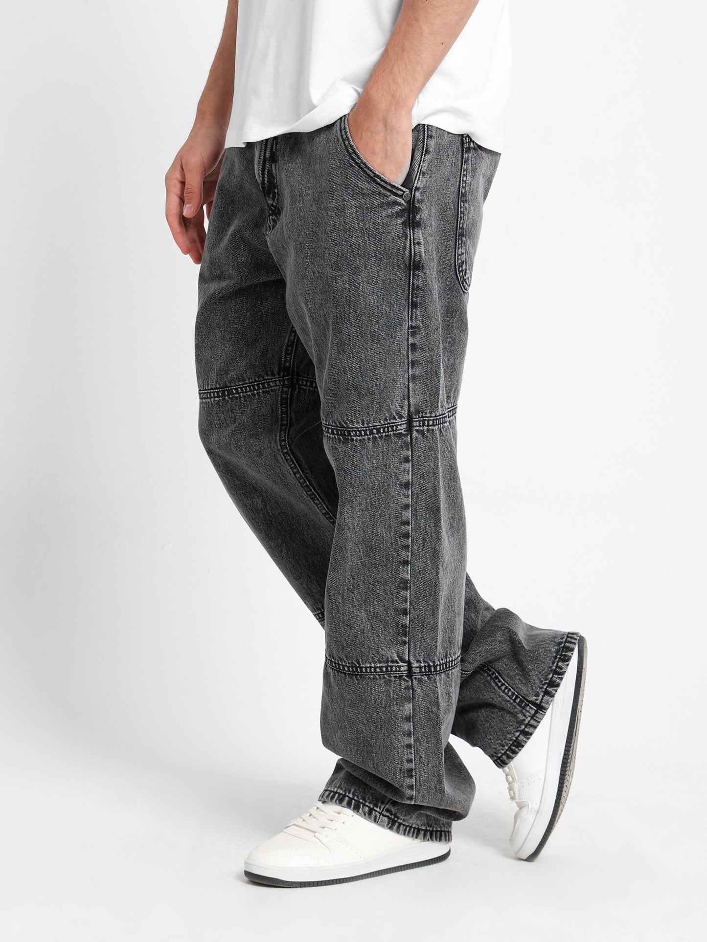 Loose Fit Jeans with Waist Cord