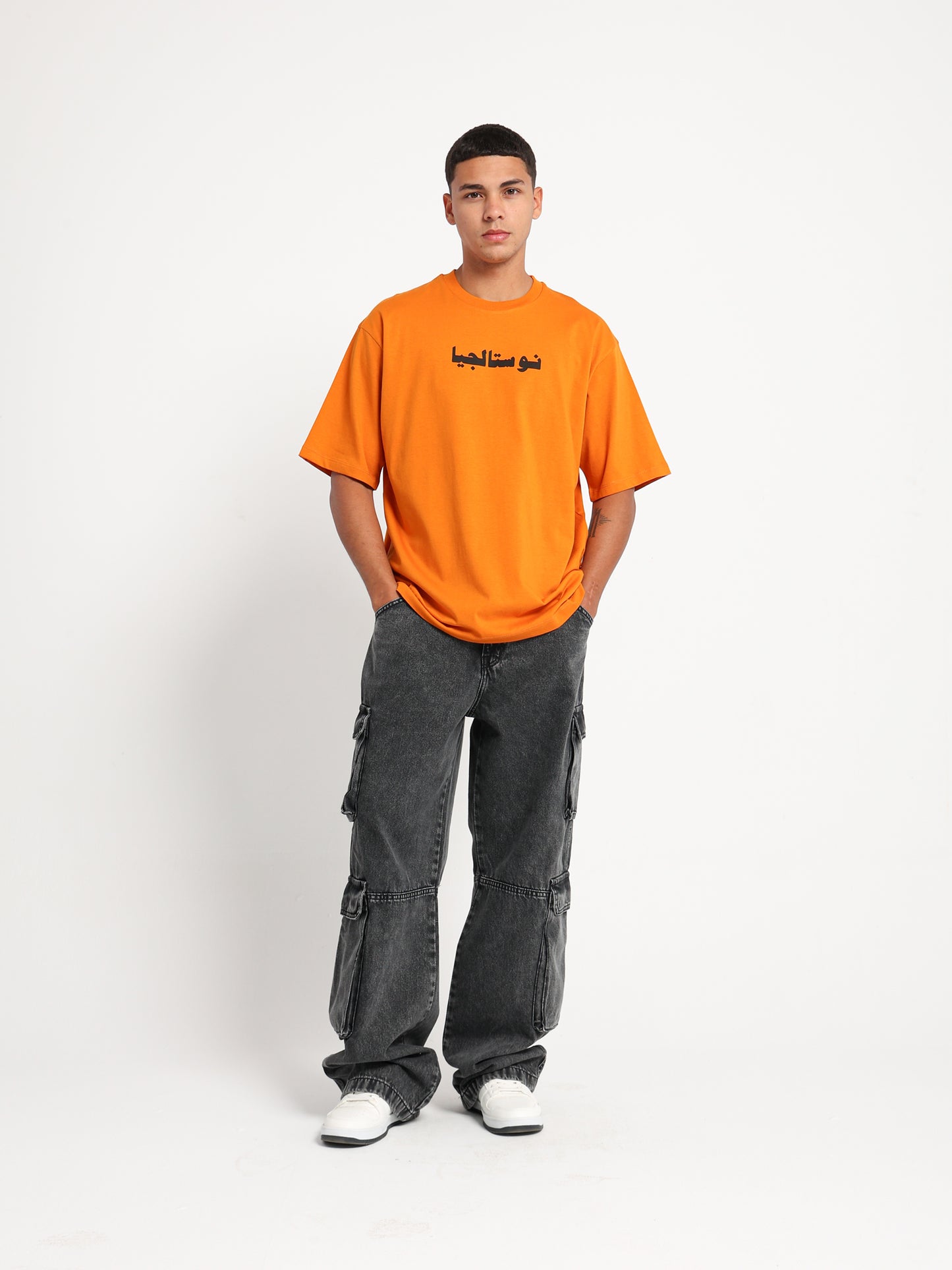 Arabic DJ Mixer Graphic T-Shirt
