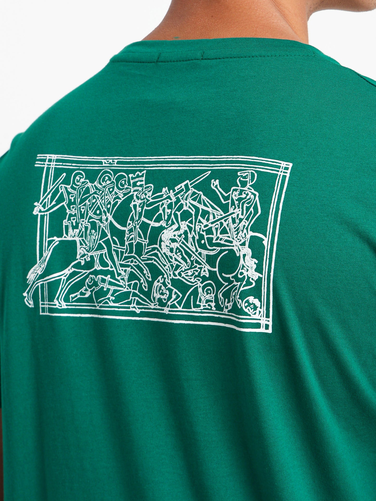 Iconic Statement Graphic T-Shirt