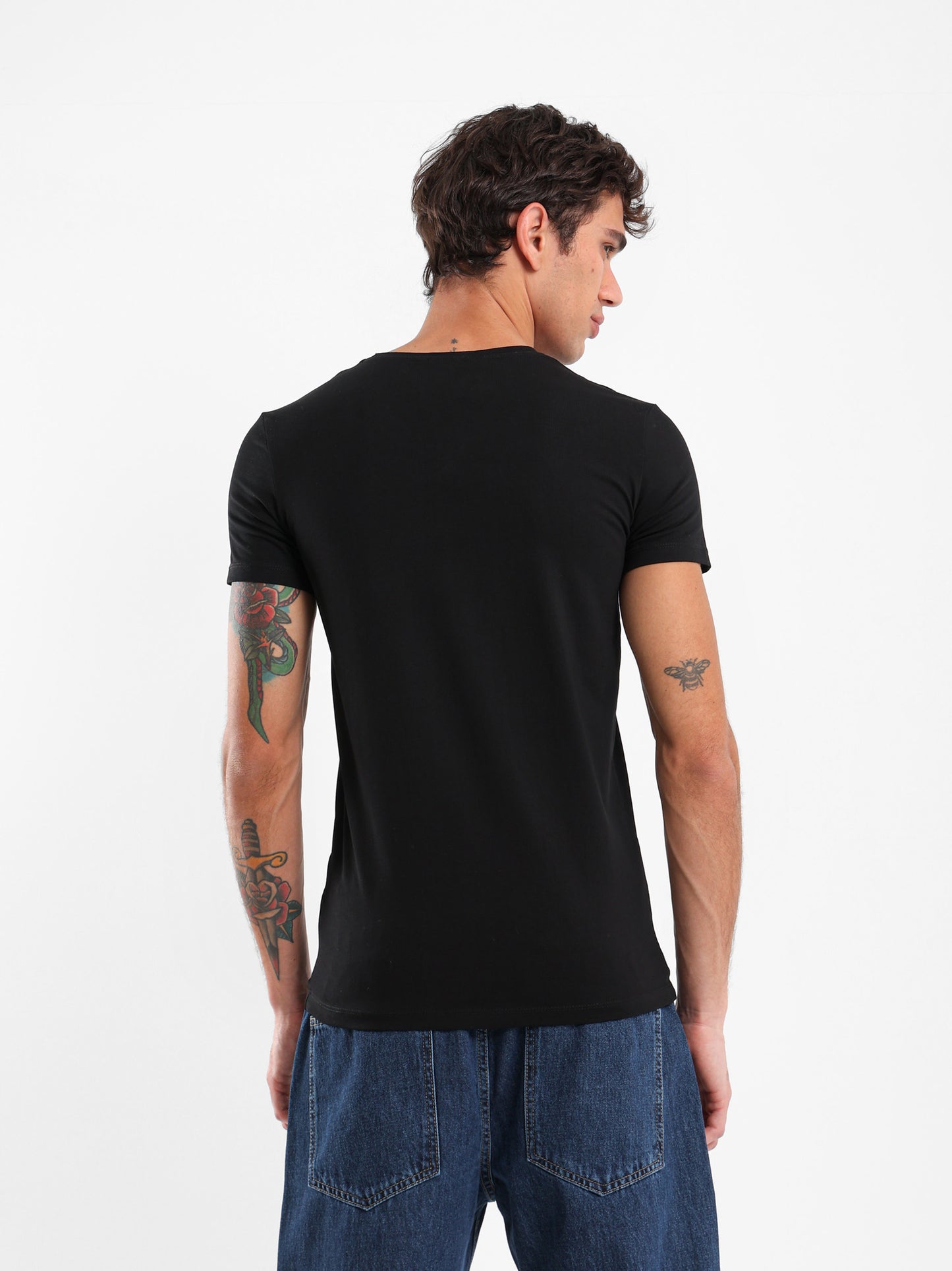 Basic Muscle Fit V-Neck T-Shirt