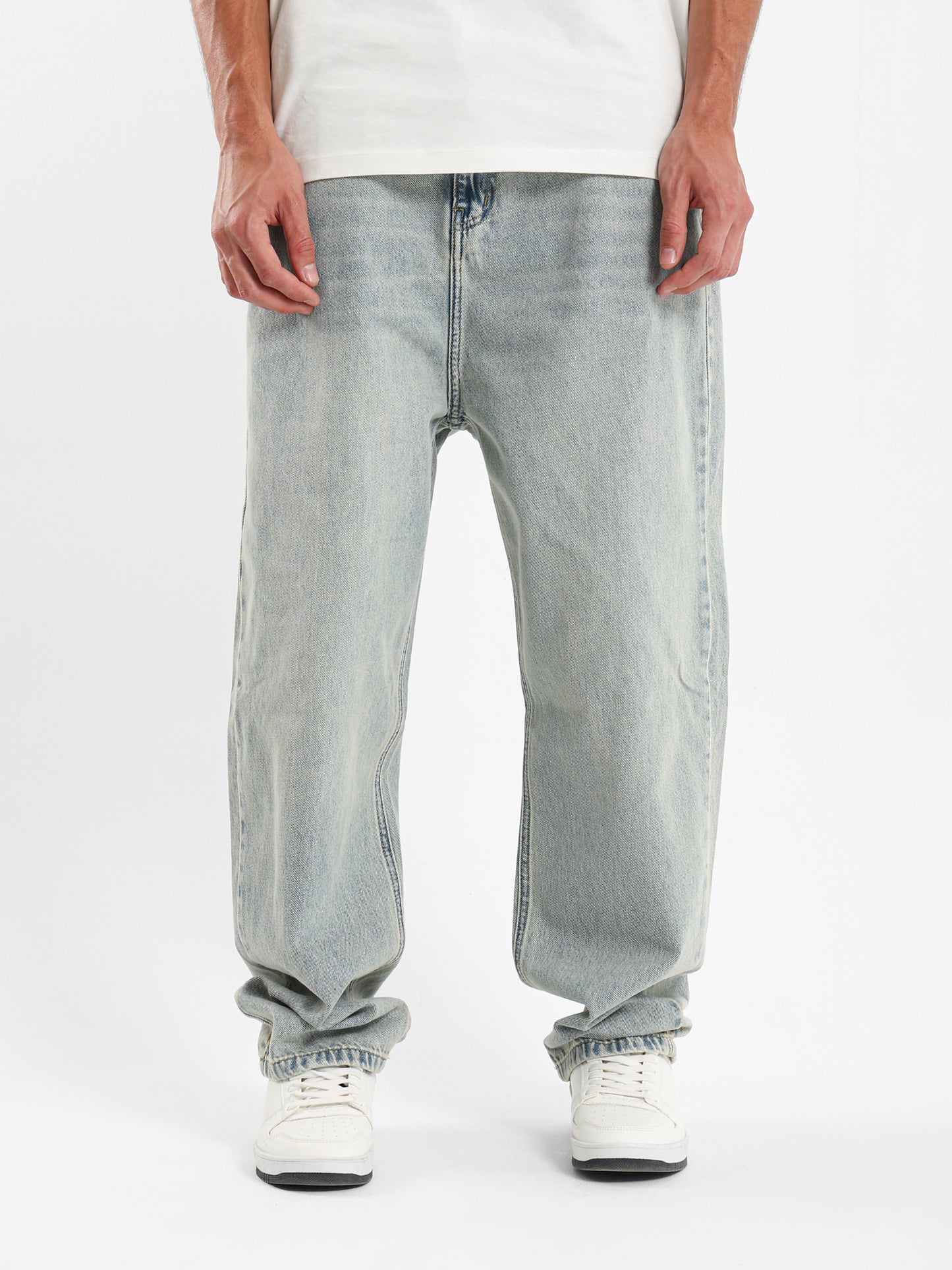 Carrot Fit Jeans