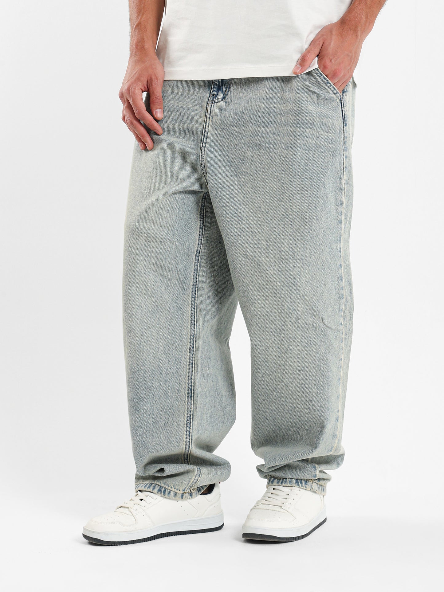 Carrot Fit Jeans