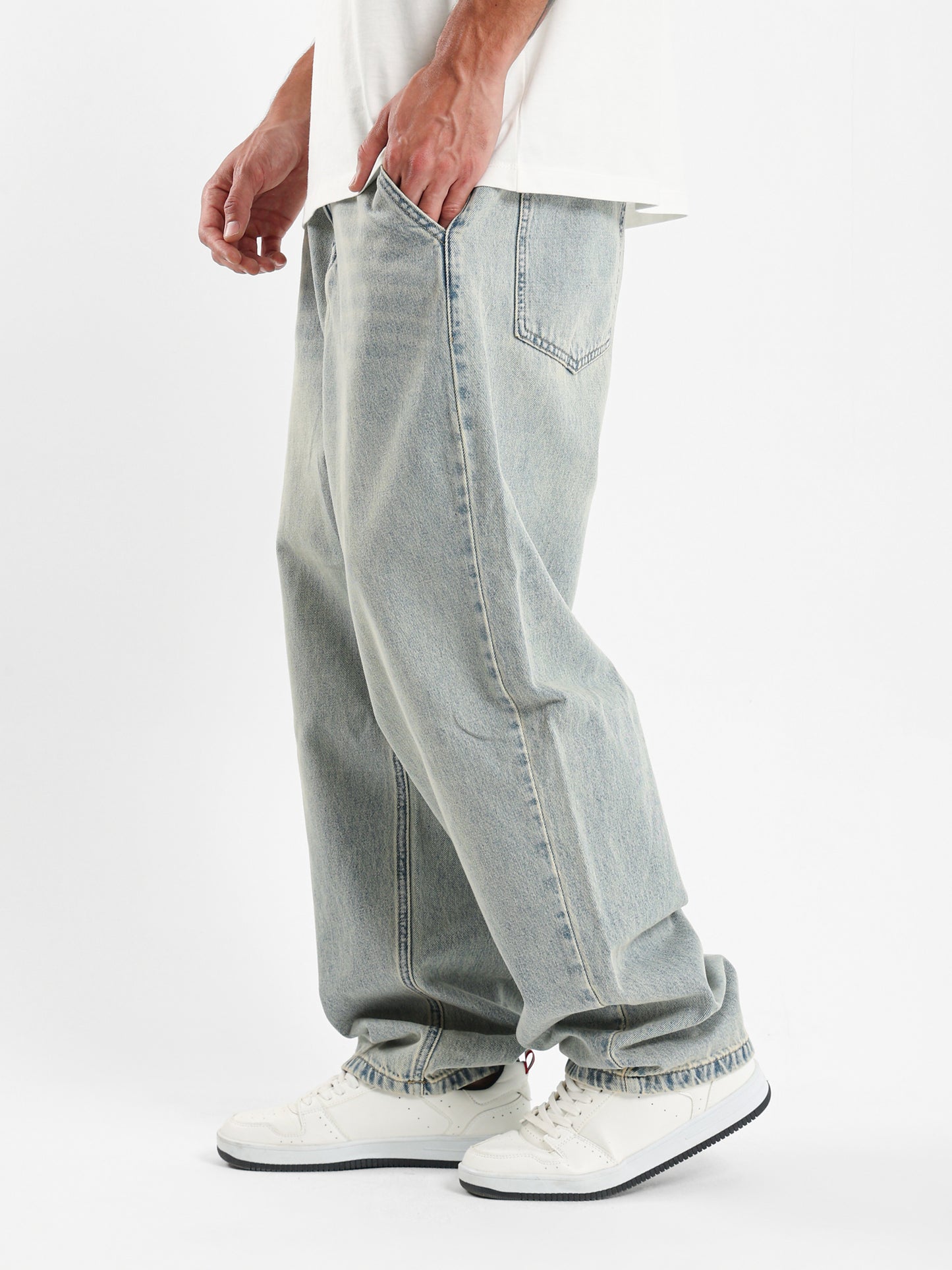 Carrot Fit Jeans