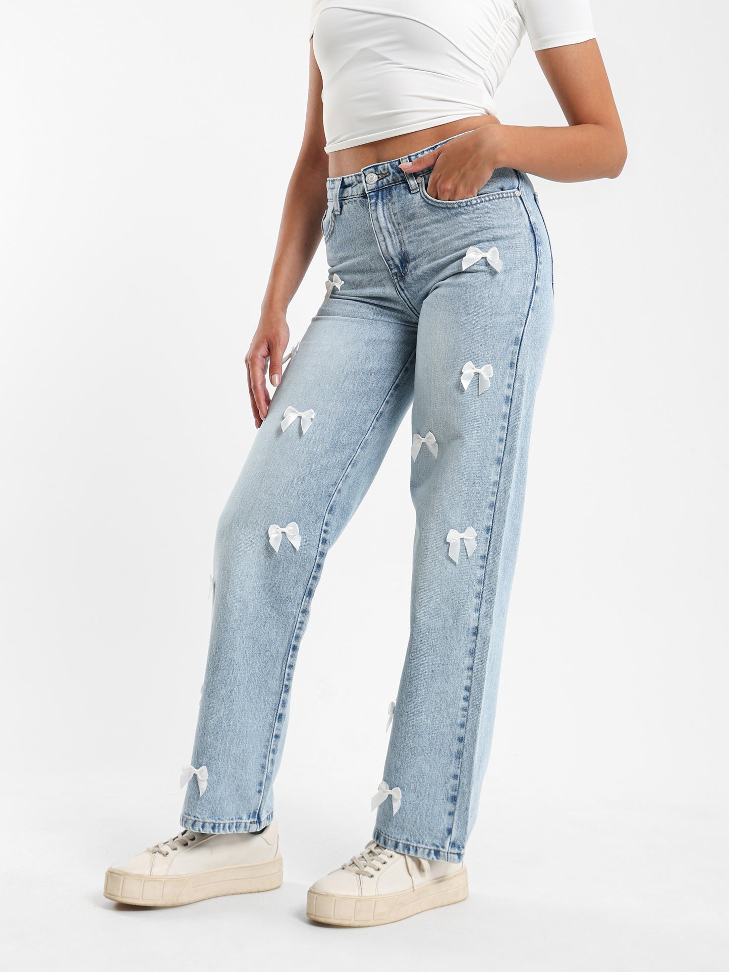 Low-Waist Jeans with Bow Detail