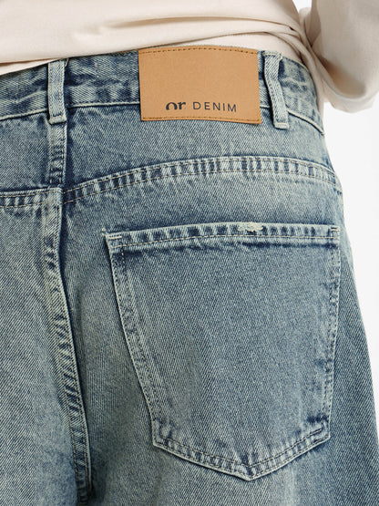 Loose Low-Waist Jeans