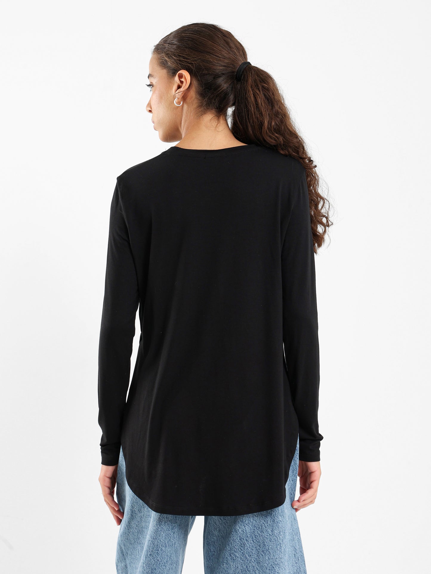 Long Sleeve Hi-Low Round Hem Tee