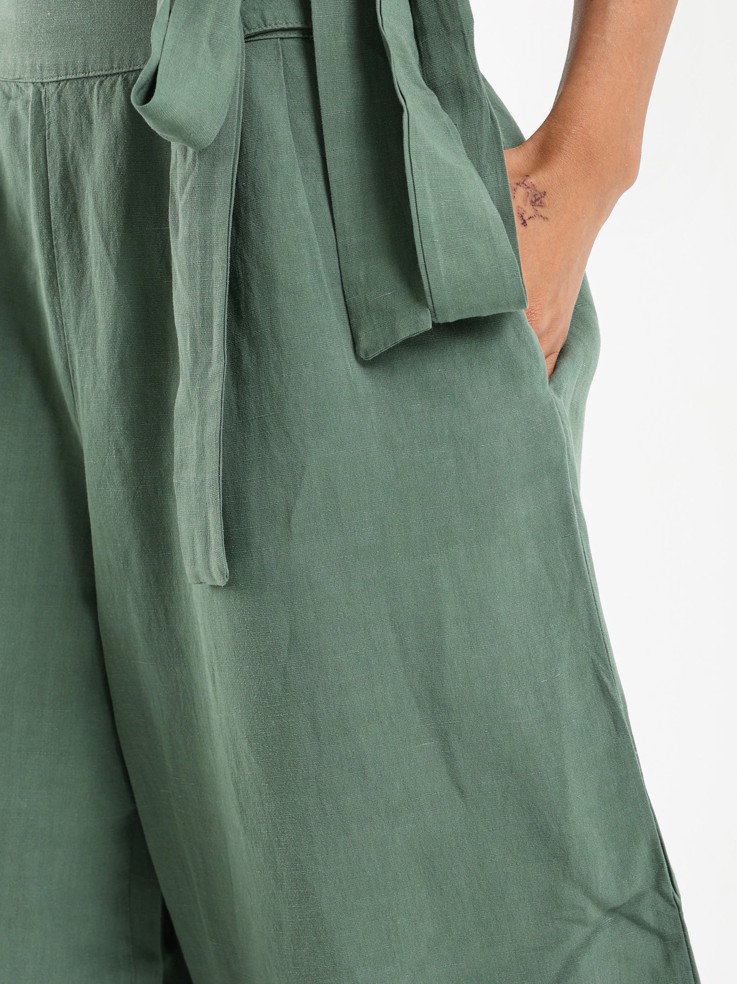 Front Pleated Pants