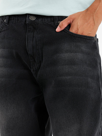 High Contrast Loose Washed Jeans