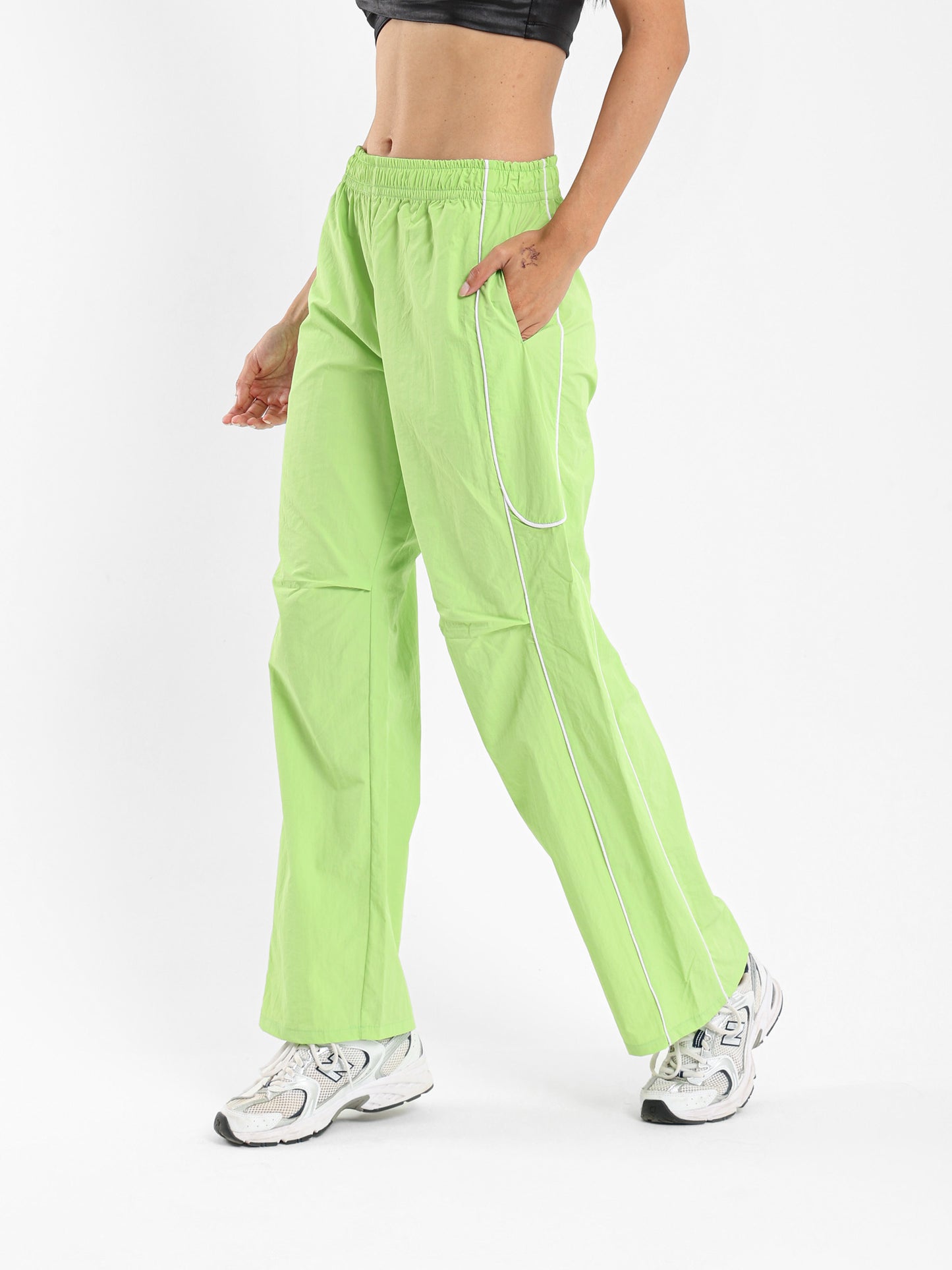 Loose Track Pants with Side Piping