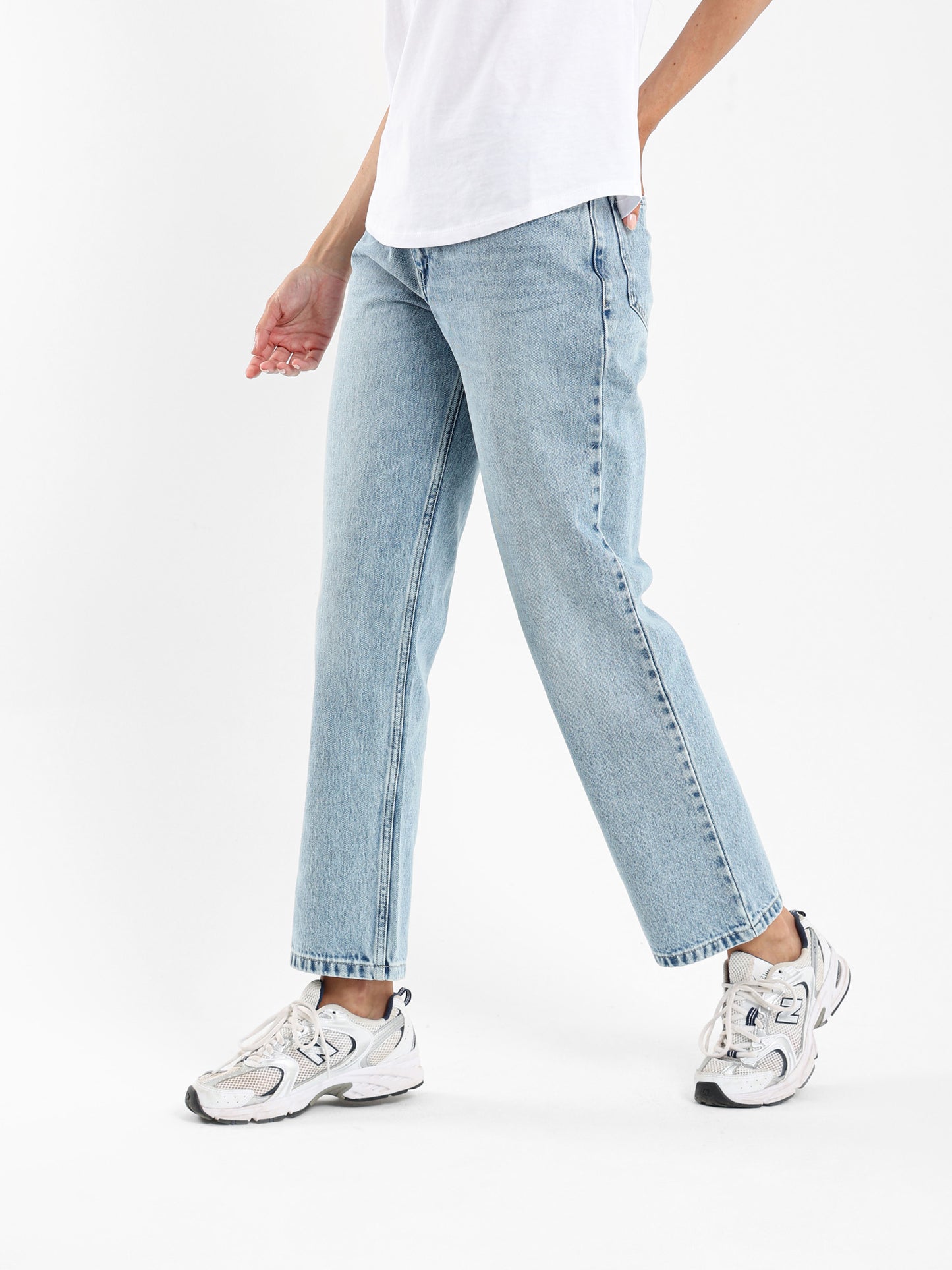 Low Waist Straight Jeans