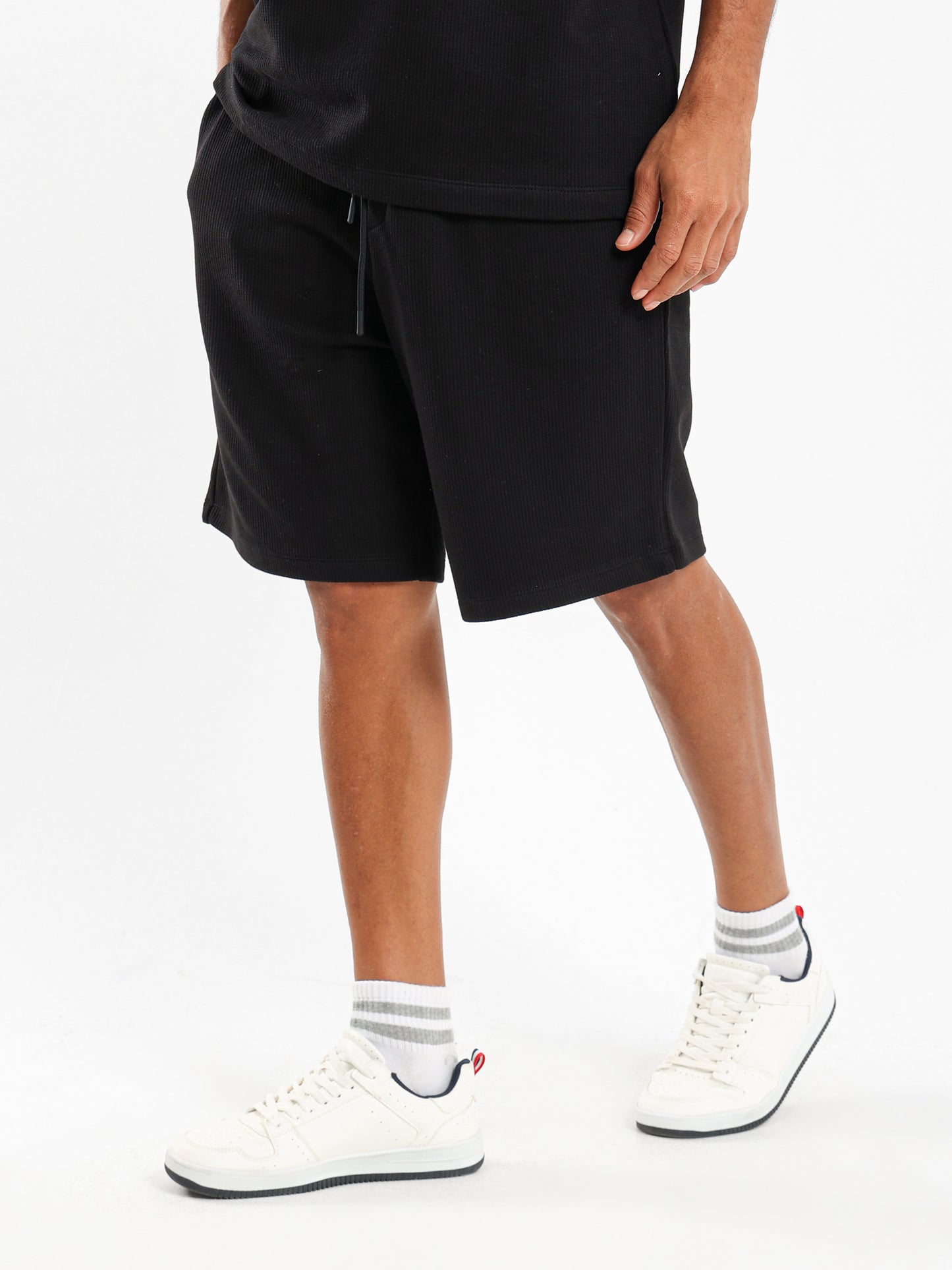 Side Pockets Shorts