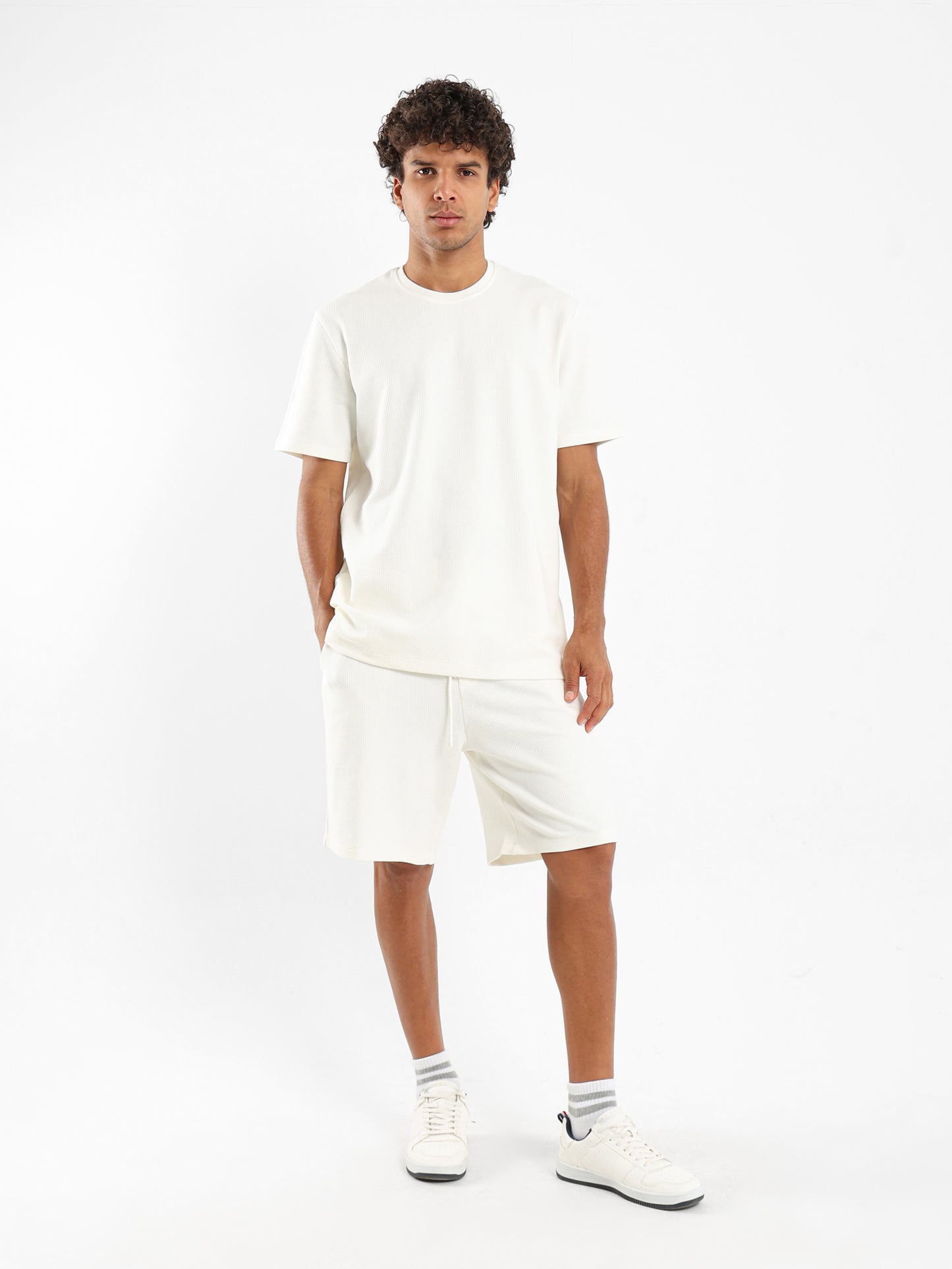 Side Pockets Shorts
