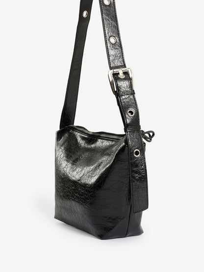 Cross Bag with Zipper Closure
