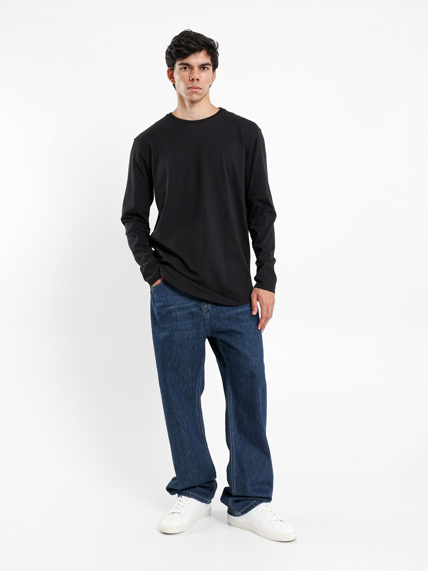 Regular Fit Washed Effect Jeans