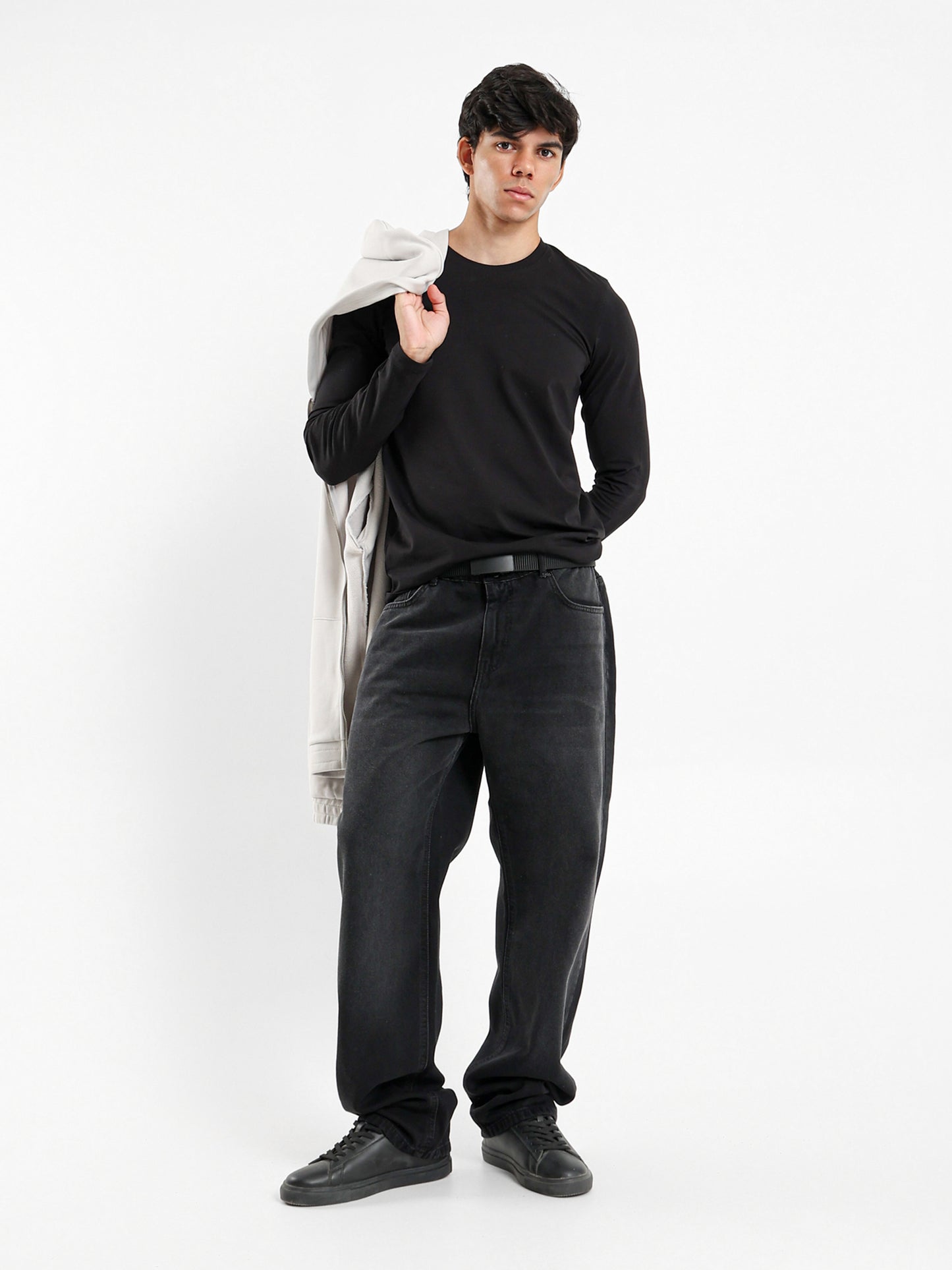 Regular Fit Washed Effect Jeans