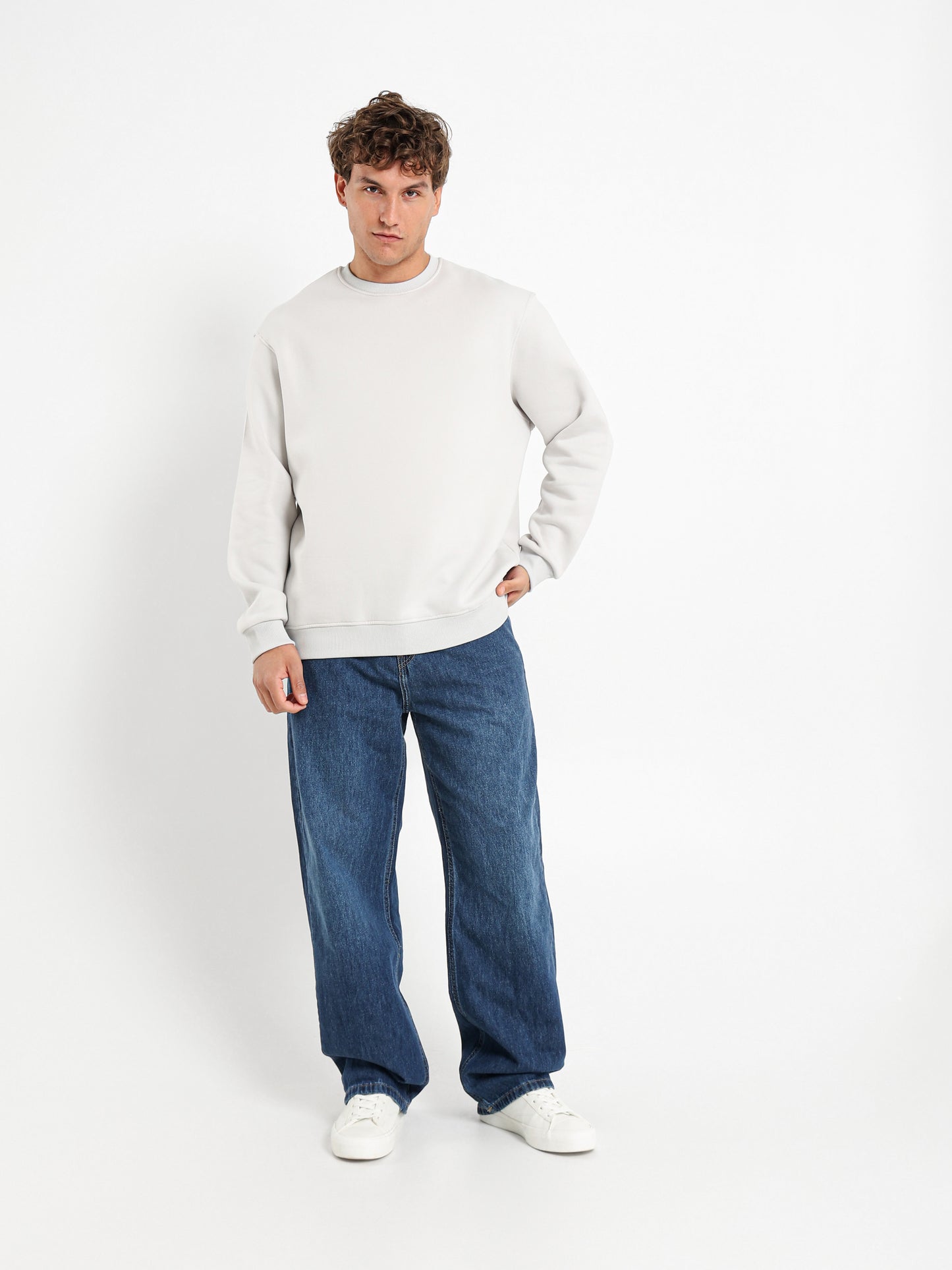 Round Neck Oversized Sweatshirt