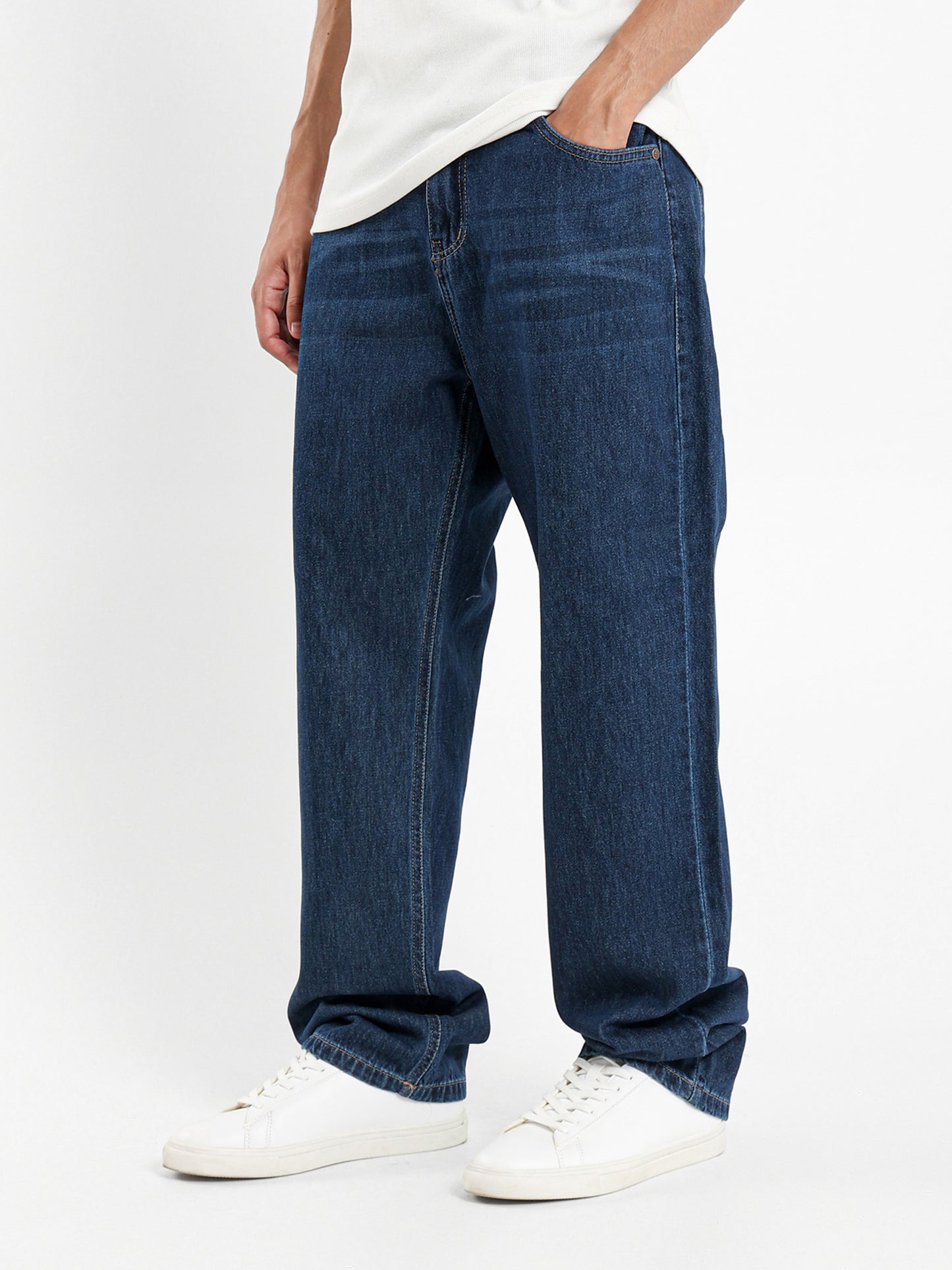 Regular Fit Washed Effect Jeans