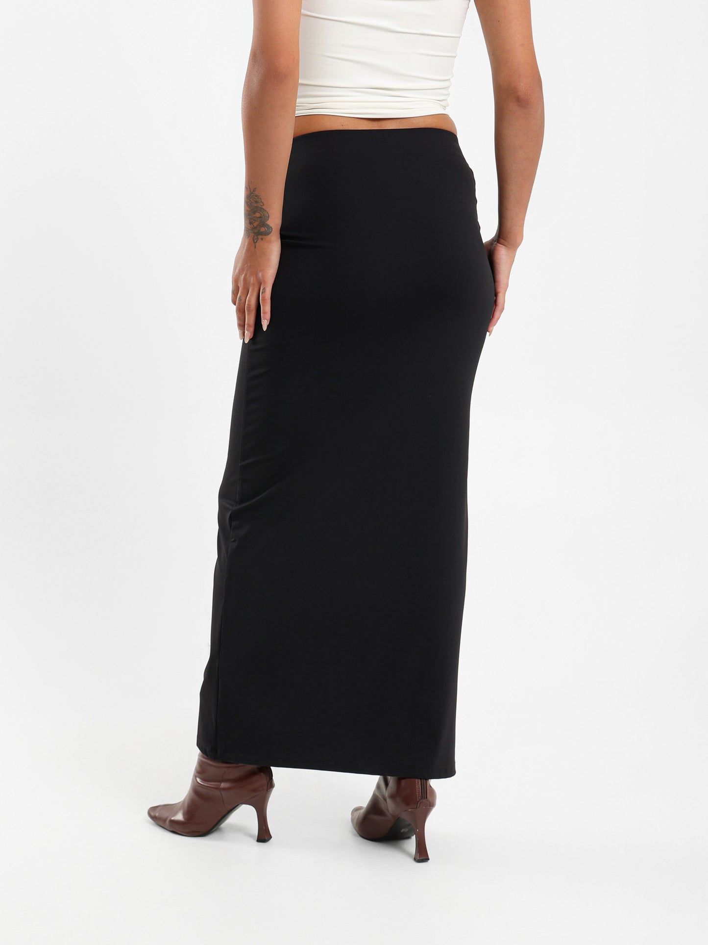 Soft Line Maxi Skirt