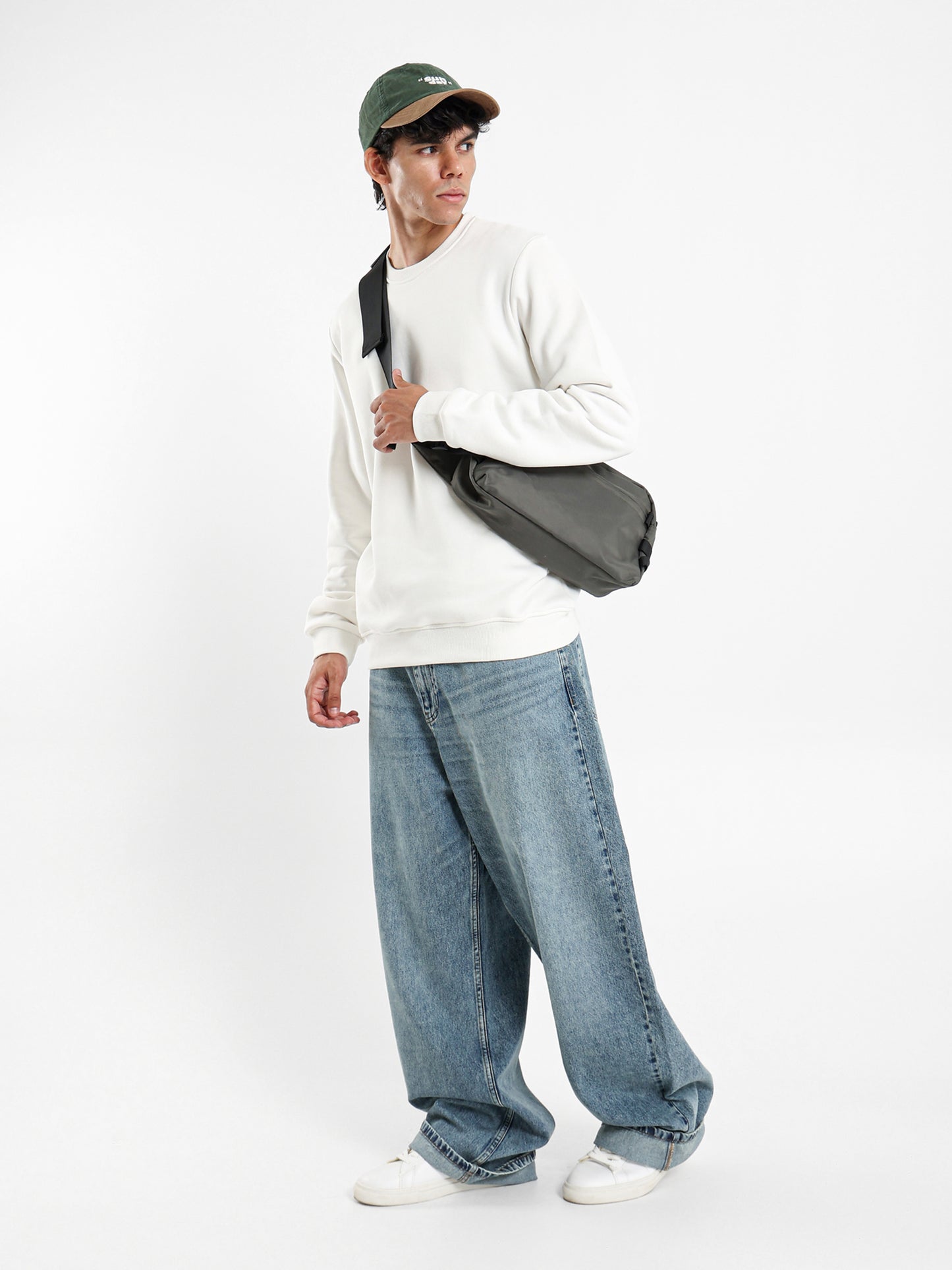 Basic Sweatshirt