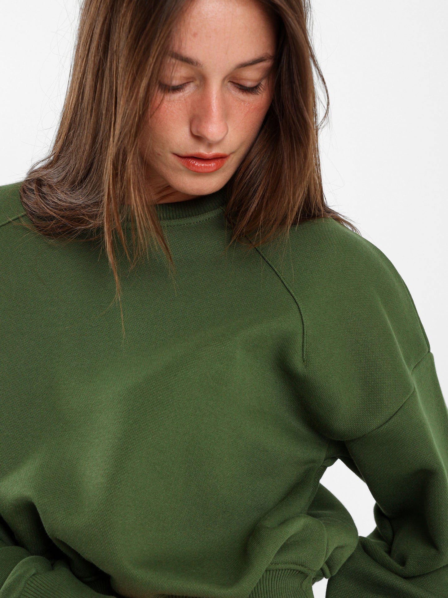 Cropped Reglan Sleeves Sweatshirt