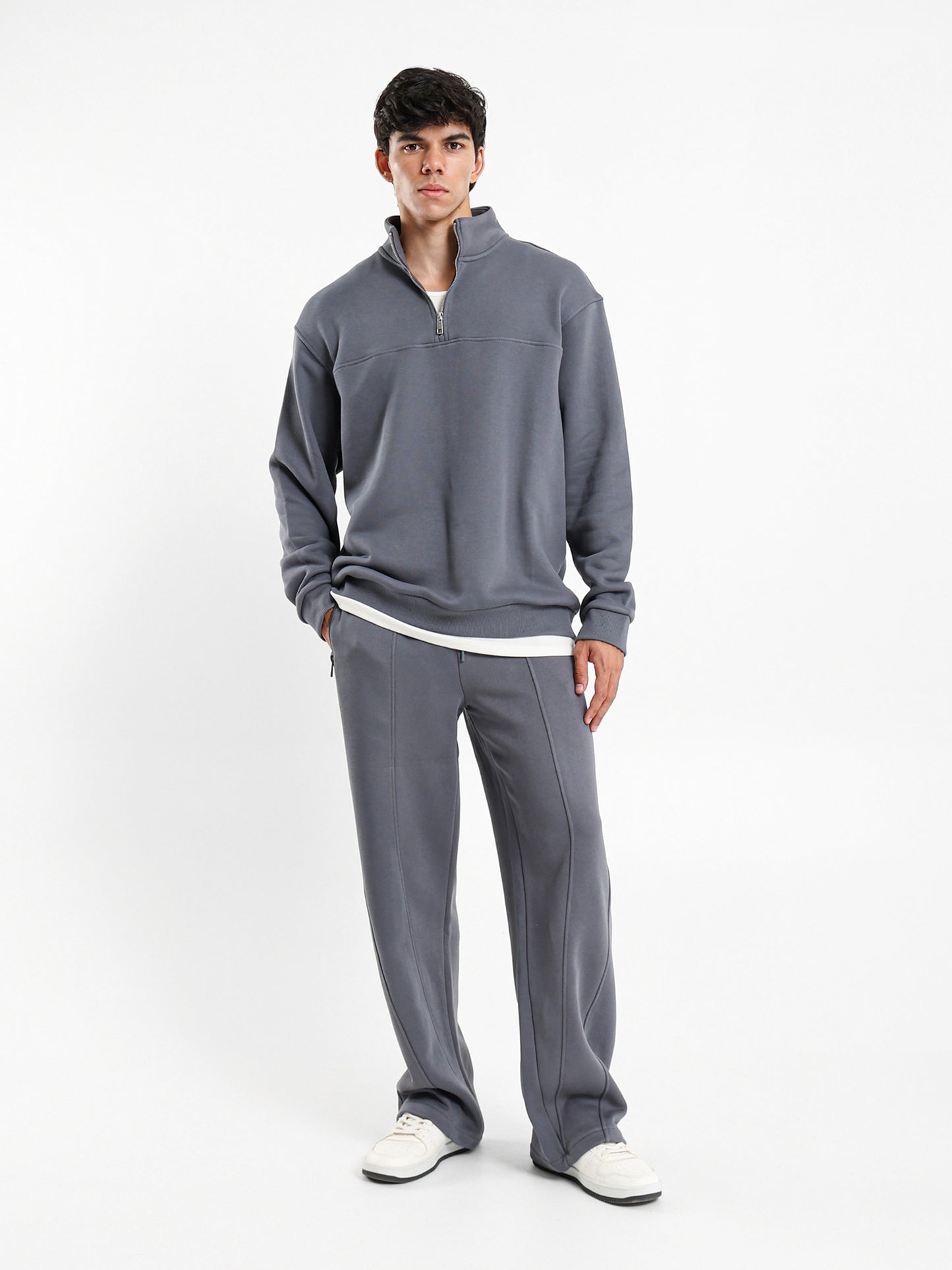 Front Panels Sweatpants with Zip-Up Pockets